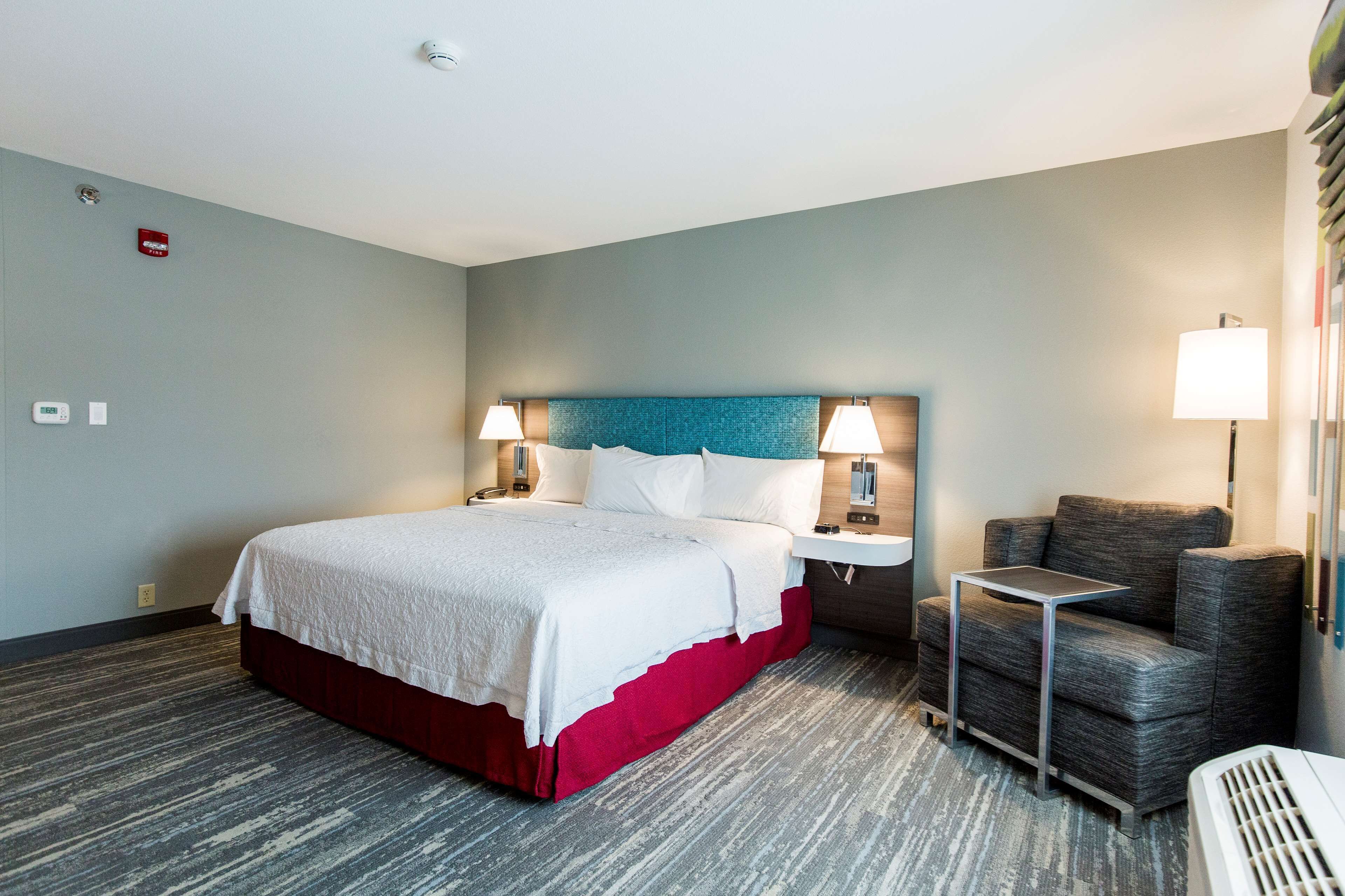 Hampton Inn Bismarck Hampton Inn Bismarck