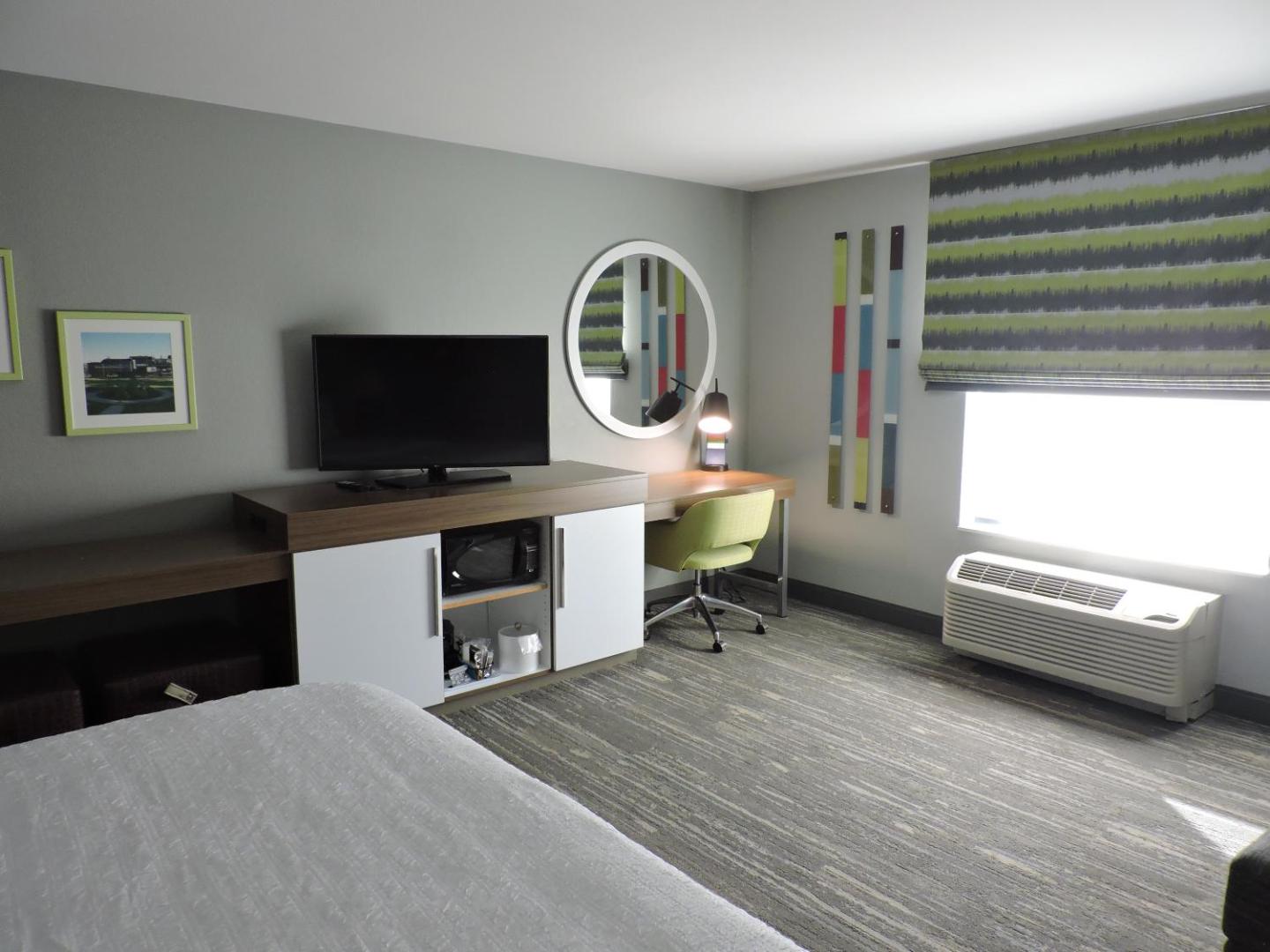 Hampton Inn Bismarck Hampton Inn Bismarck