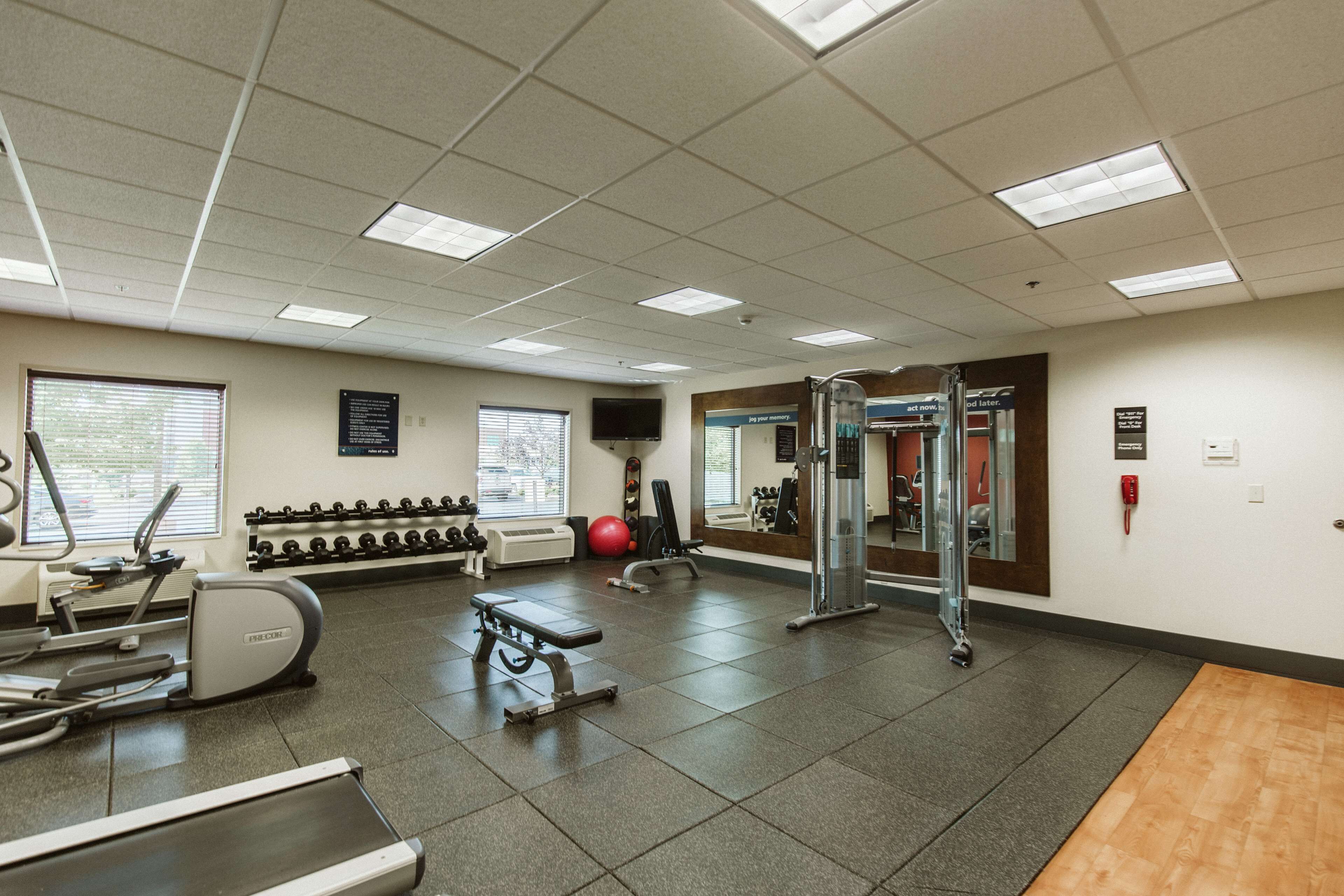 Hampton Inn Bismarck Hampton Inn Bismarck