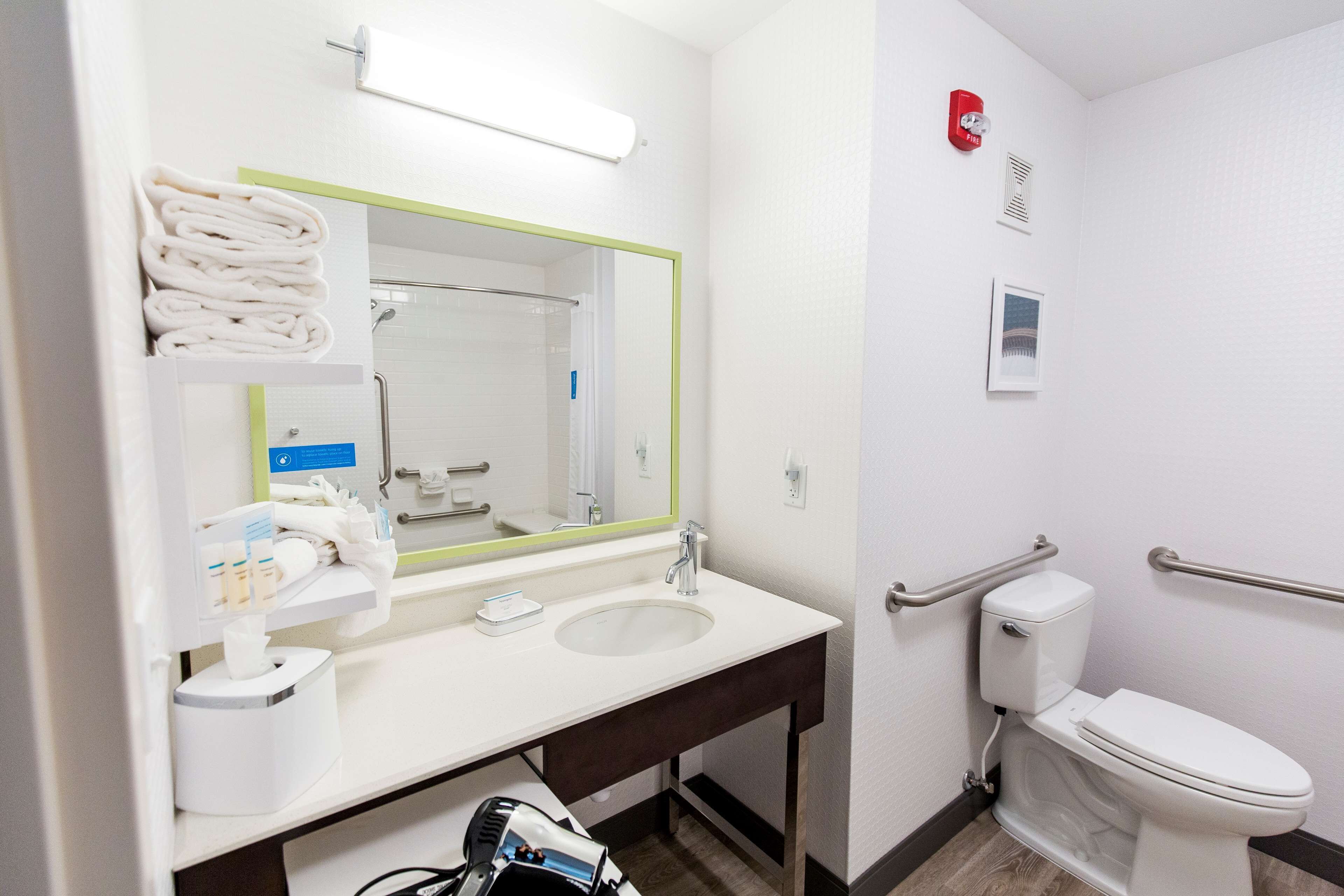 Hampton Inn Bismarck Hampton Inn Bismarck