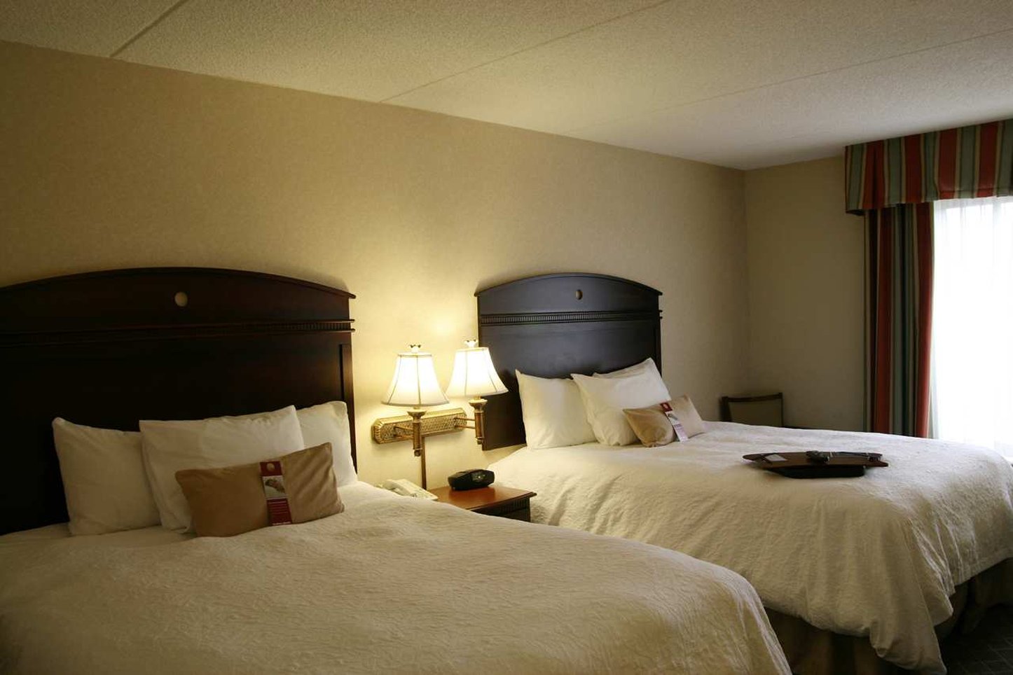 Hampton Inn Cambridge Hampton Inn Cambridge
