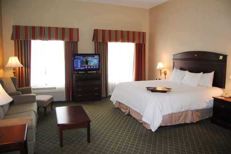 Hampton Inn Cambridge Hampton Inn Cambridge