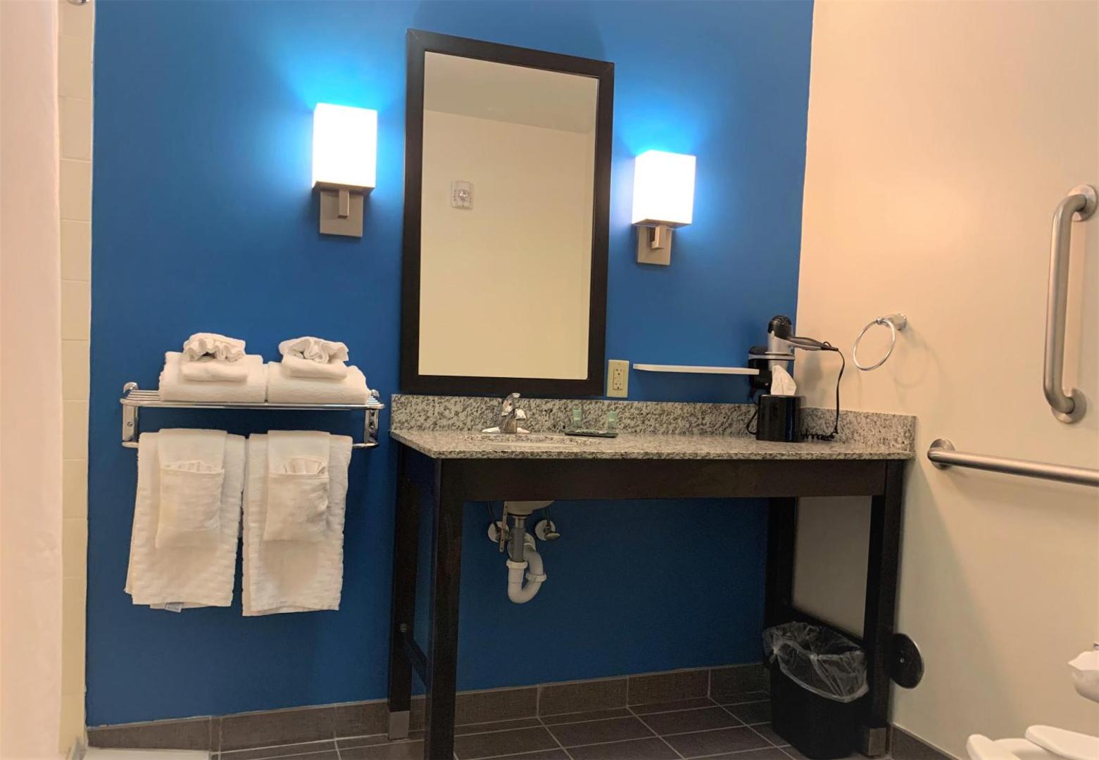 SureStay by Best Western Cambridge SureStay by Best Western Cambridge