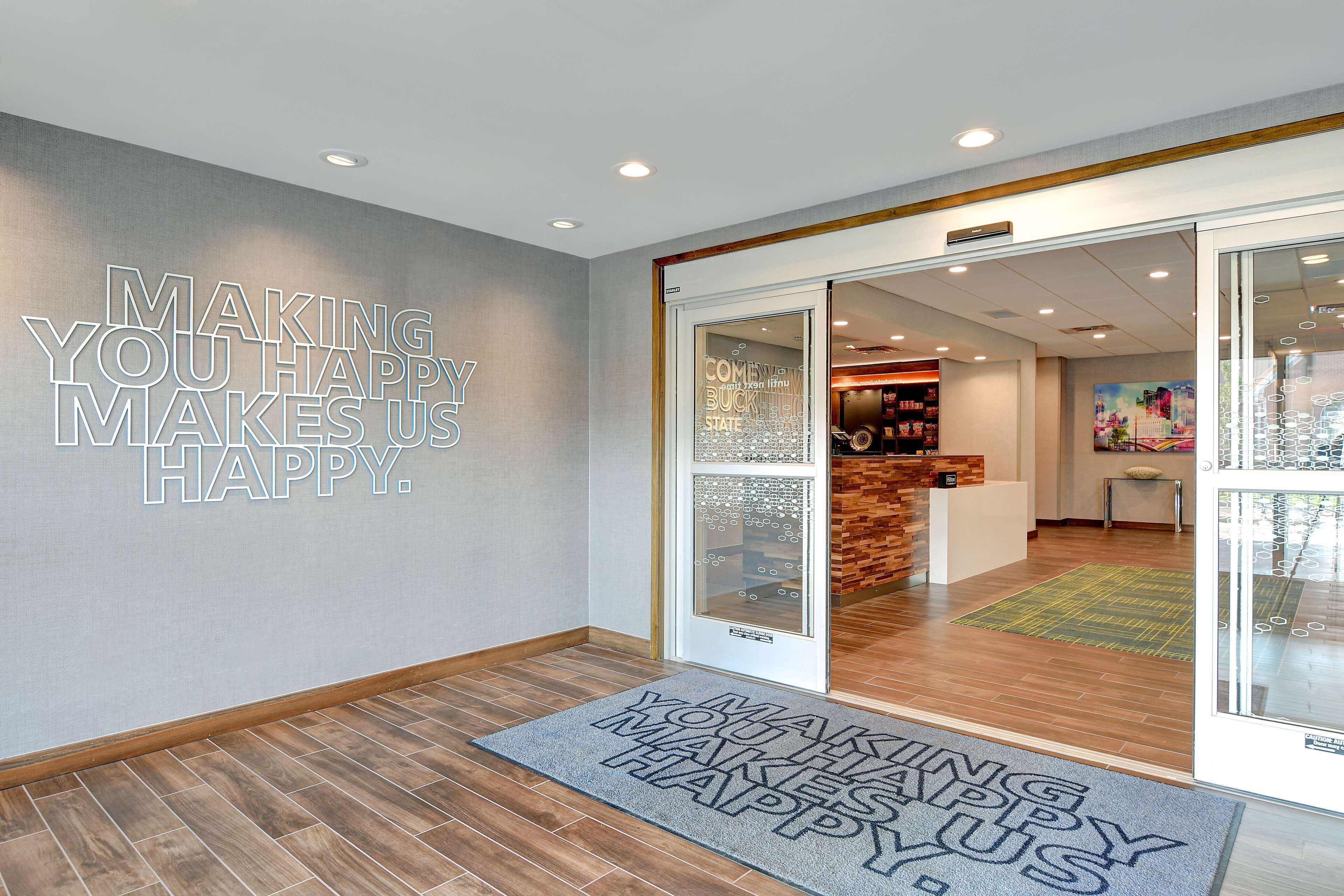 Hampton Inn & Suites Canal Winchester