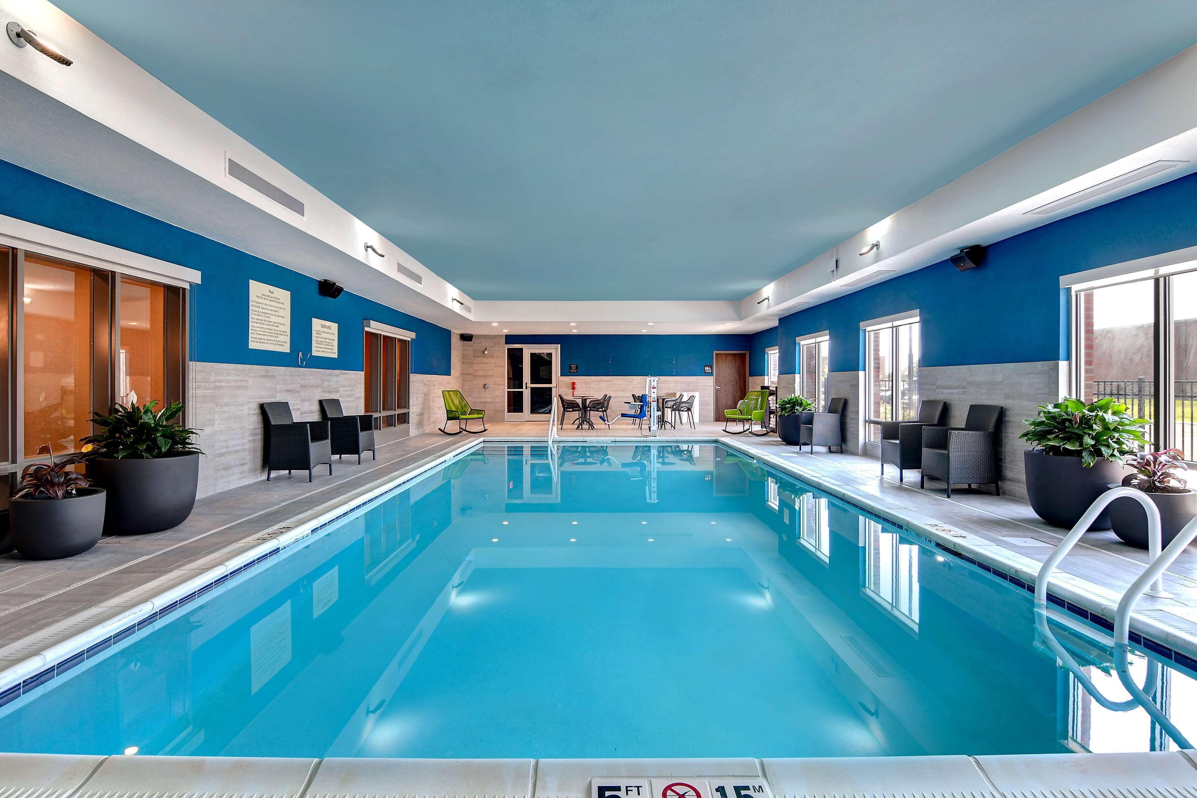 Hampton Inn & Suites Canal Winchester