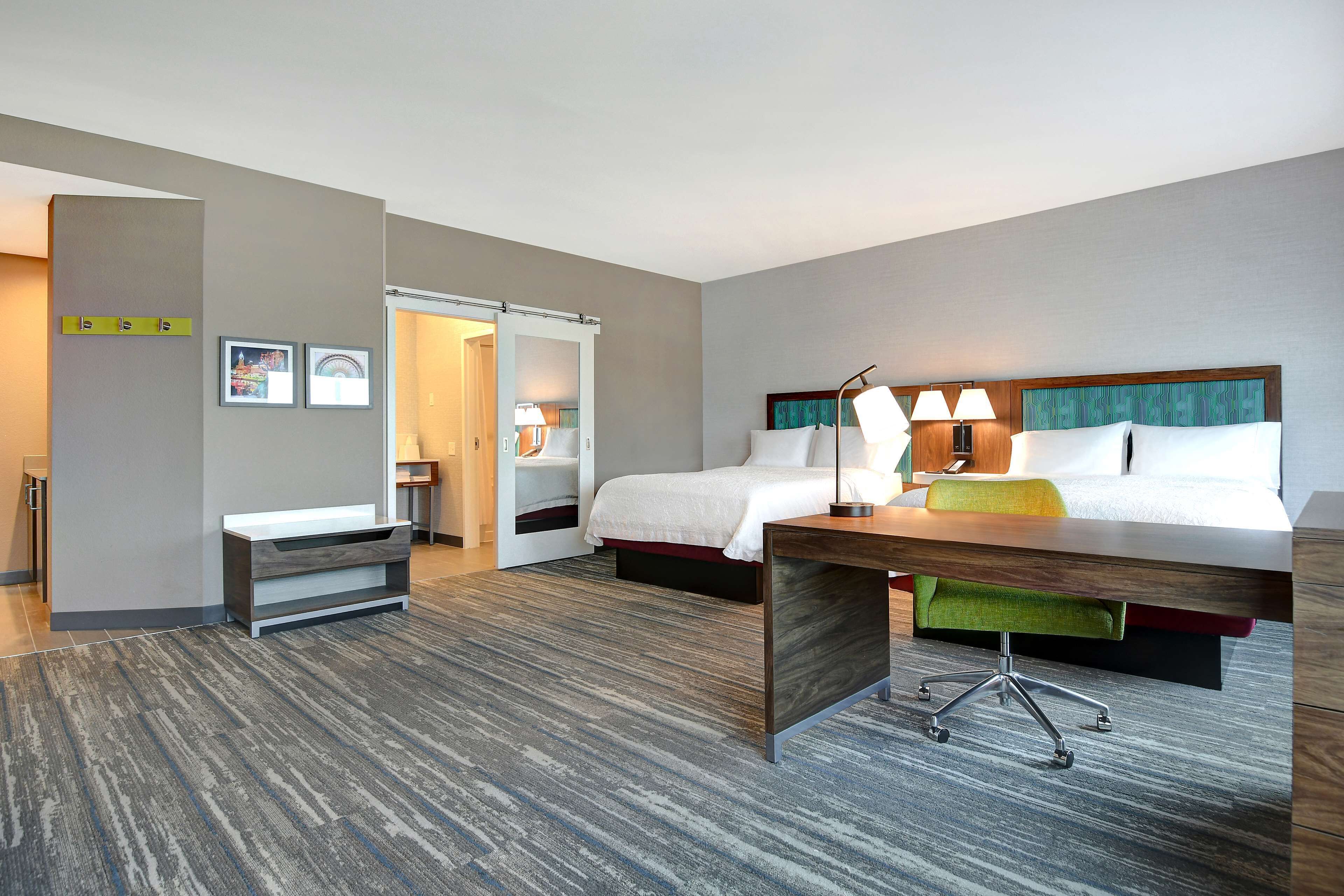 Hampton Inn & Suites Canal Winchester