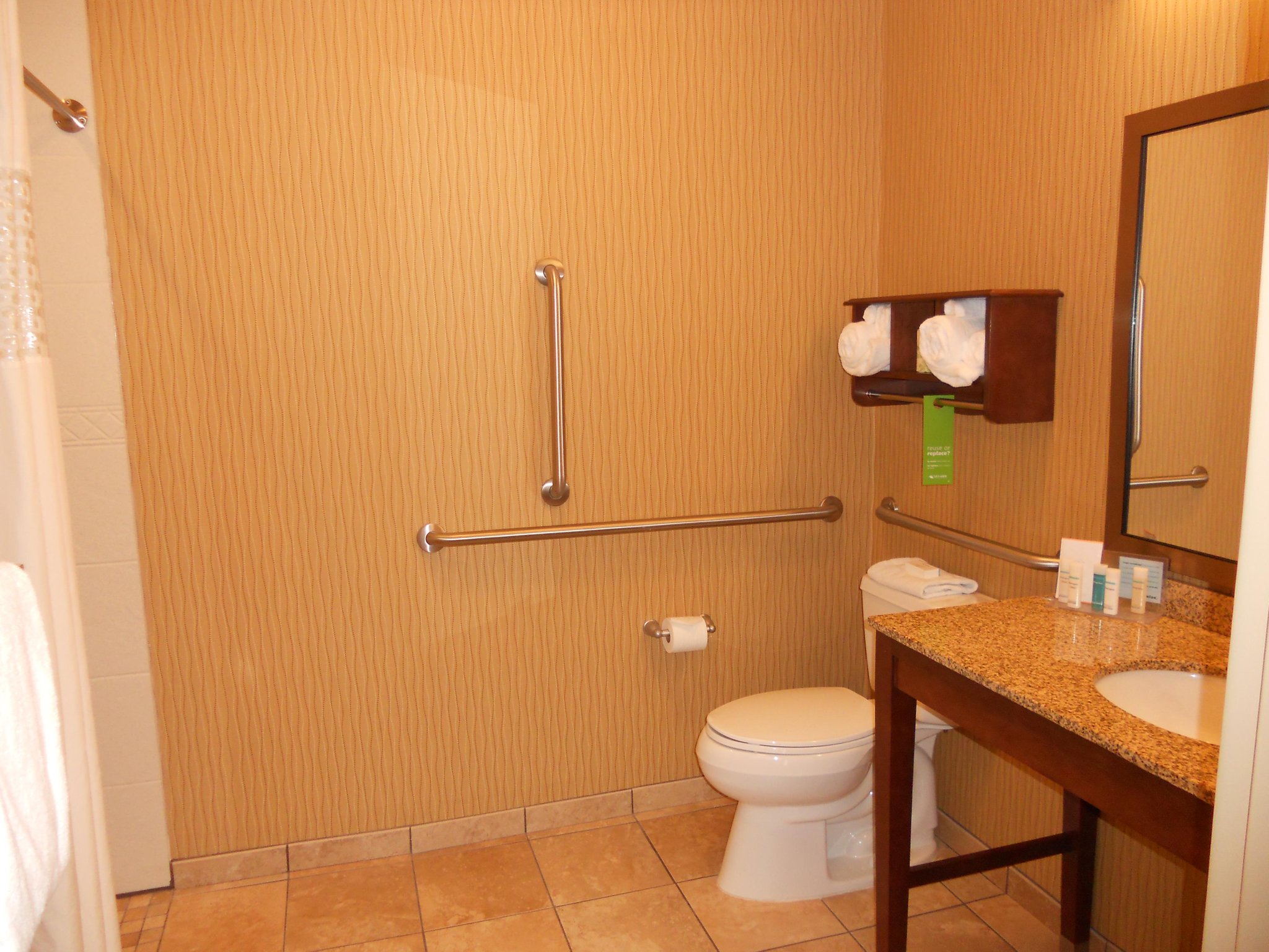 Hampton Inn & Suites Cincinnati / Uptown - University Area Hampton Inn & Suites Cincinnati / Uptown - University Area