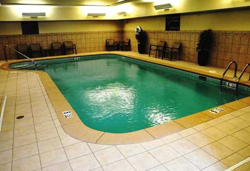 Hampton Inn & Suites Cincinnati / Uptown - University Area Hampton Inn & Suites Cincinnati / Uptown - University Area