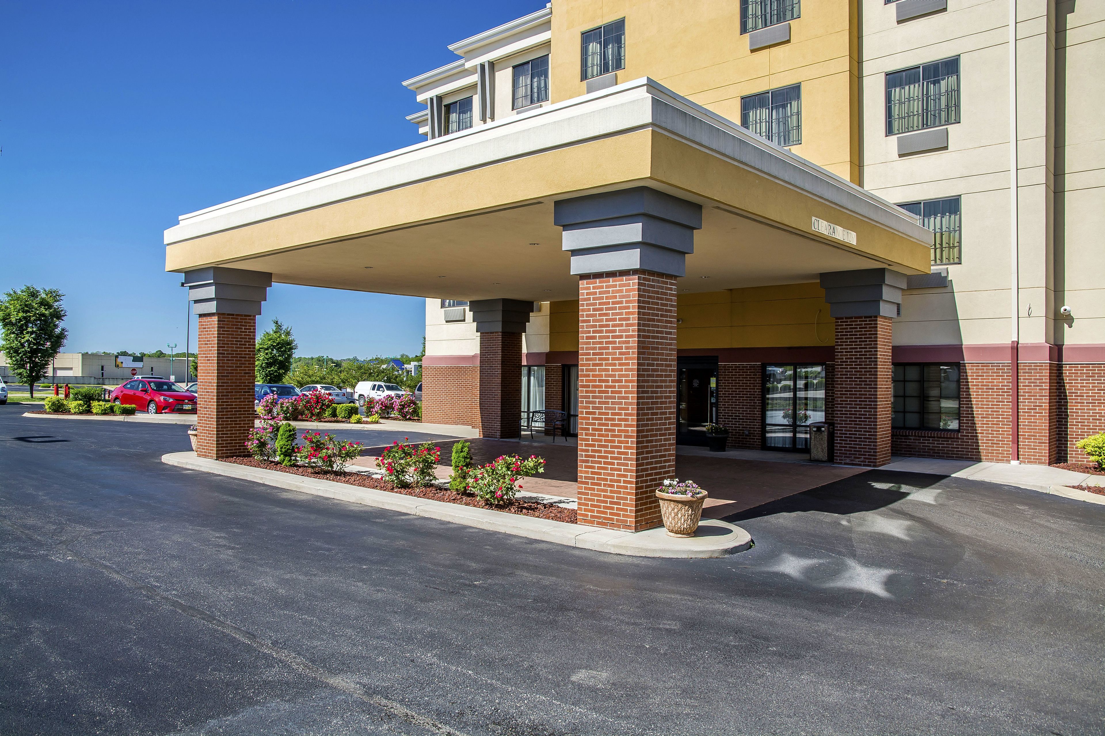 Spark by Hilton Cincinnati Fairfield Spark by Hilton Cincinnati Fairfield