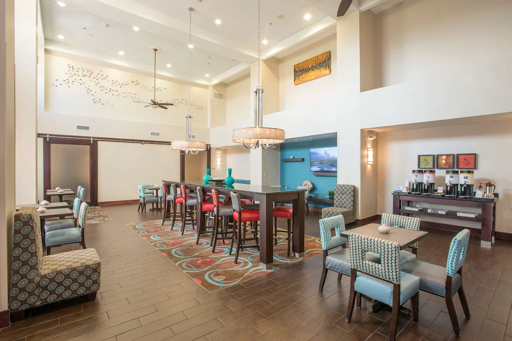 Hampton Inn & Suites Dayton-Airport Hampton Inn & Suites Dayton-Airport