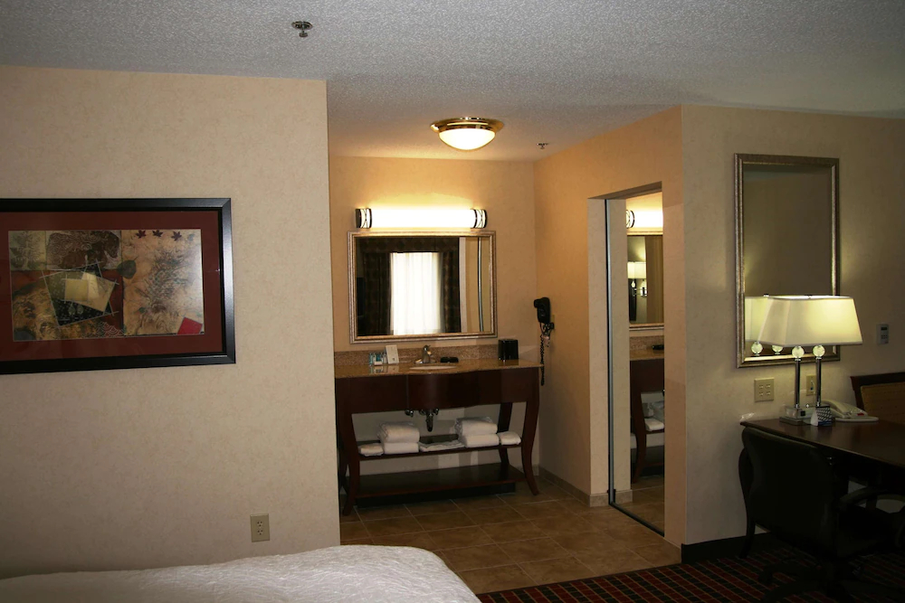 Hampton Inn & Suites Dayton-Airport Hampton Inn & Suites Dayton-Airport