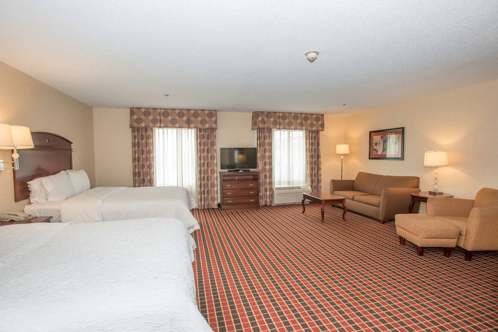 Hampton Inn & Suites Dayton-Airport Hampton Inn & Suites Dayton-Airport