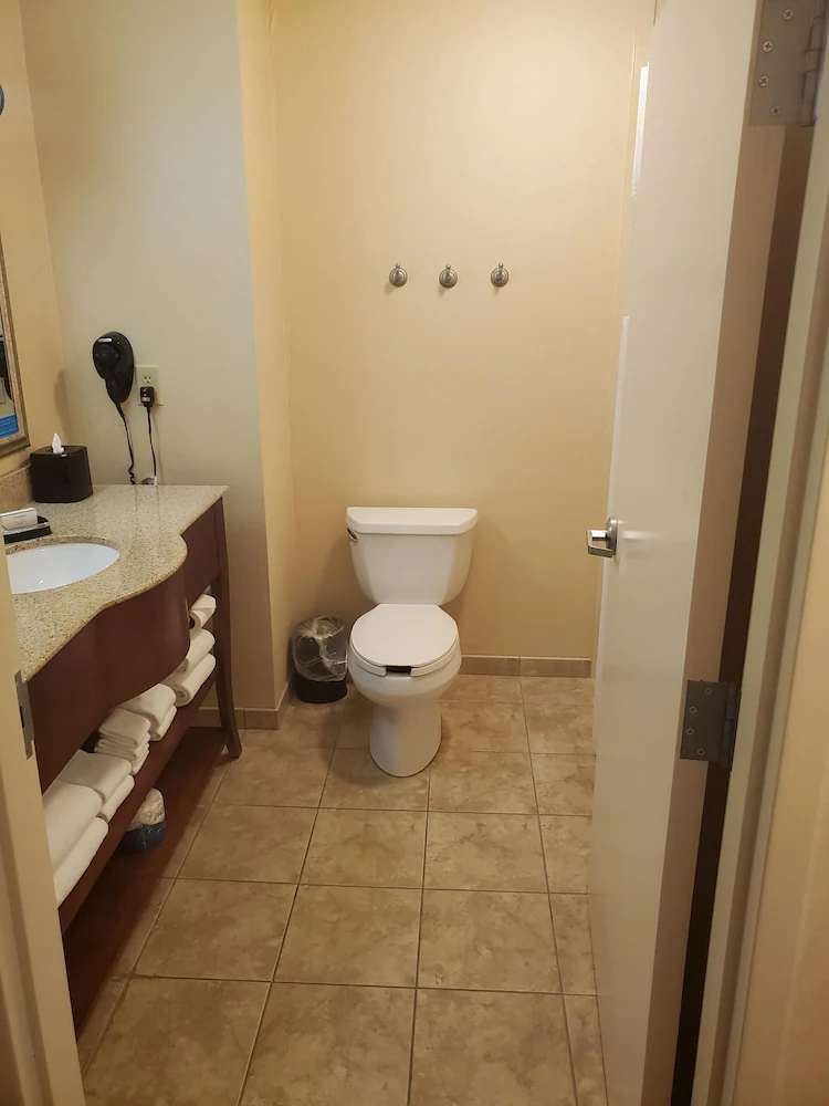 Hampton Inn & Suites Dayton-Airport Hampton Inn & Suites Dayton-Airport