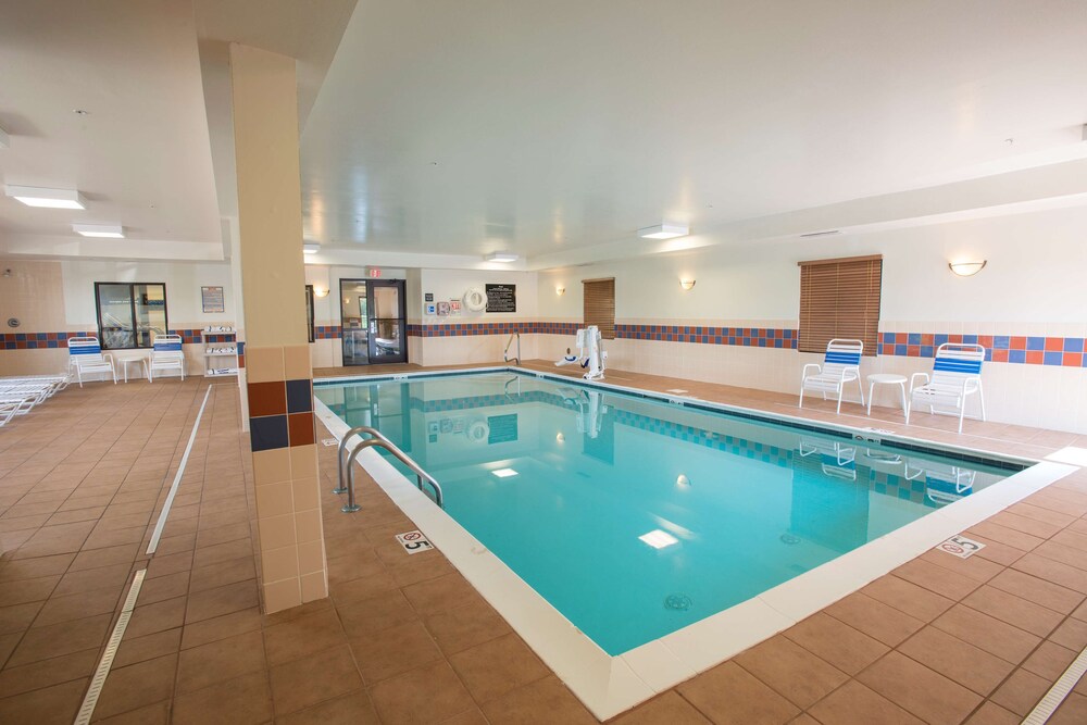 Hampton Inn & Suites Dayton-Airport Hampton Inn & Suites Dayton-Airport