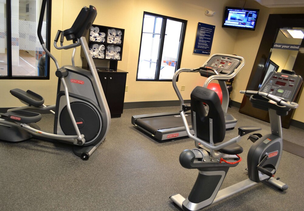 Hampton Inn & Suites Dayton-Airport Hampton Inn & Suites Dayton-Airport
