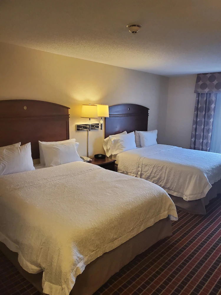 Hampton Inn & Suites Dayton-Airport Hampton Inn & Suites Dayton-Airport