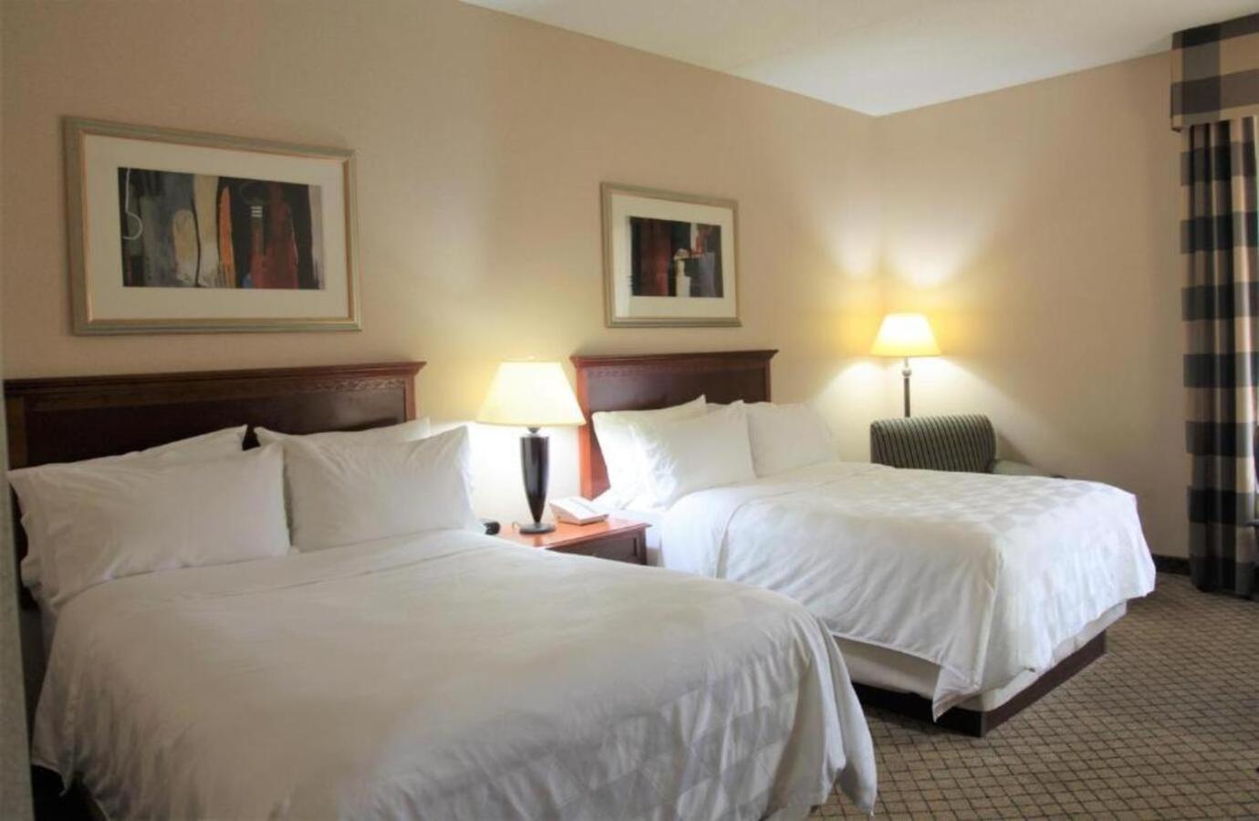 DoubleTree by Hilton Dayton Fairborn DoubleTree by Hilton Dayton Fairborn