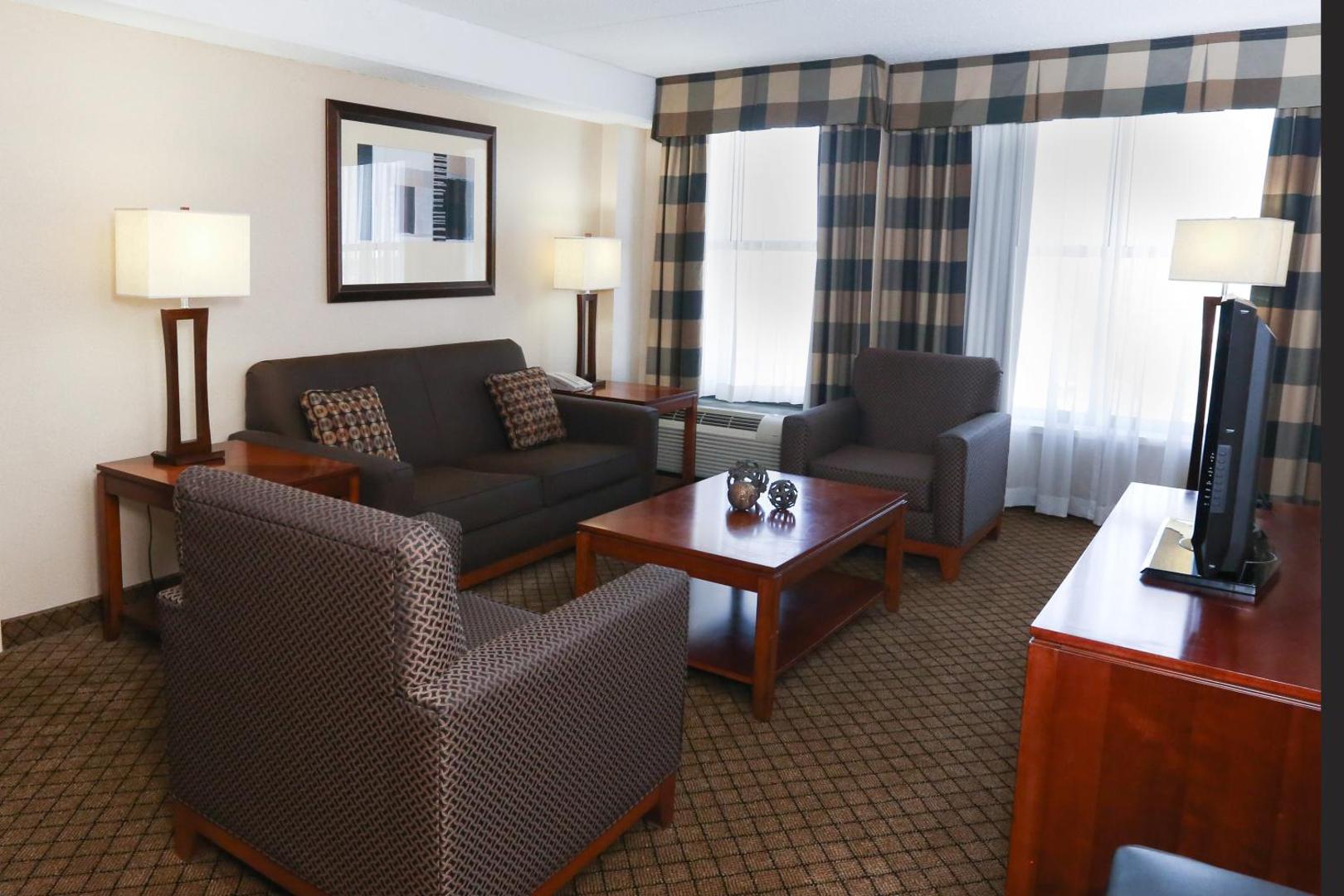 DoubleTree by Hilton Dayton Fairborn DoubleTree by Hilton Dayton Fairborn
