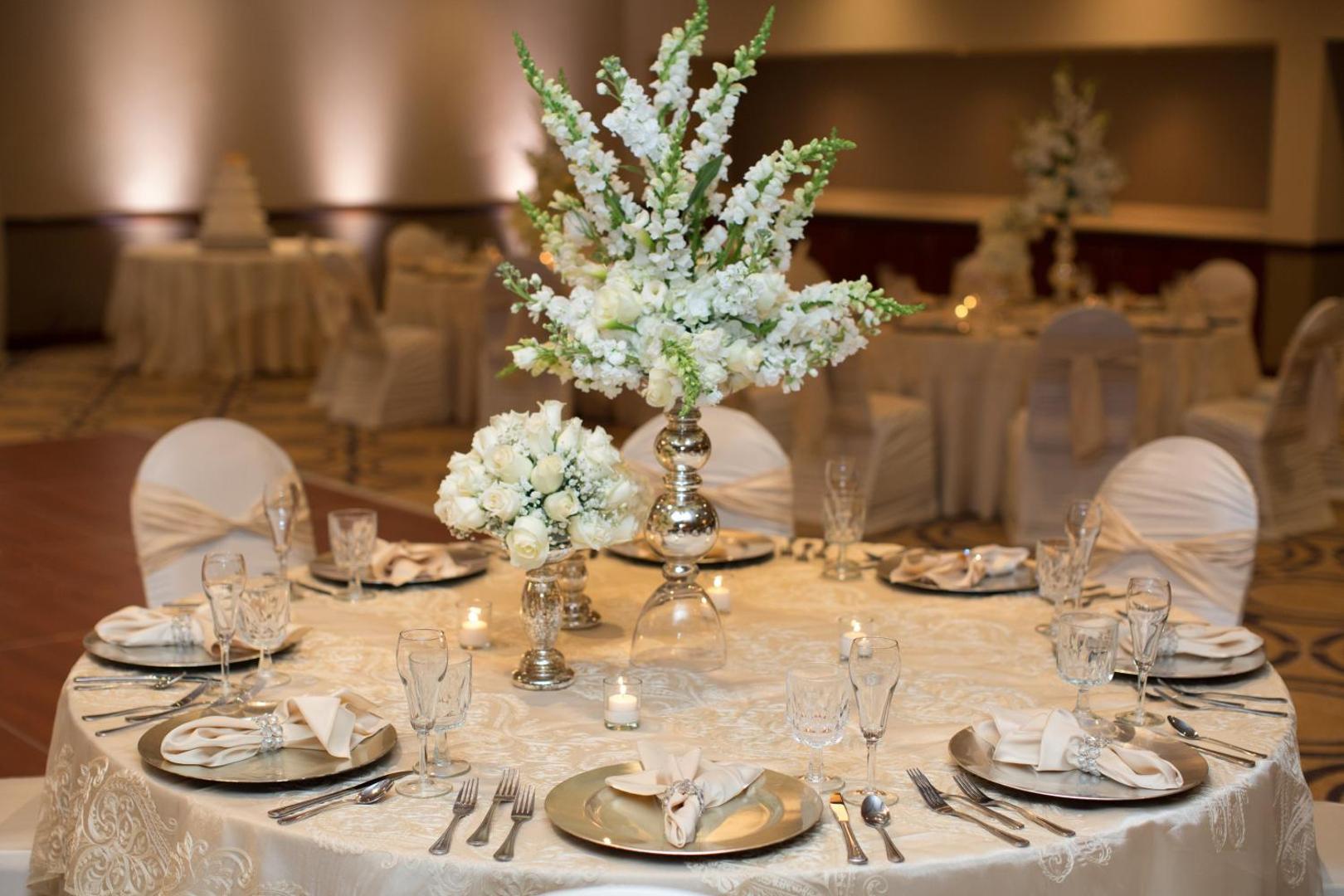 DoubleTree by Hilton Dayton Fairborn DoubleTree by Hilton Dayton Fairborn