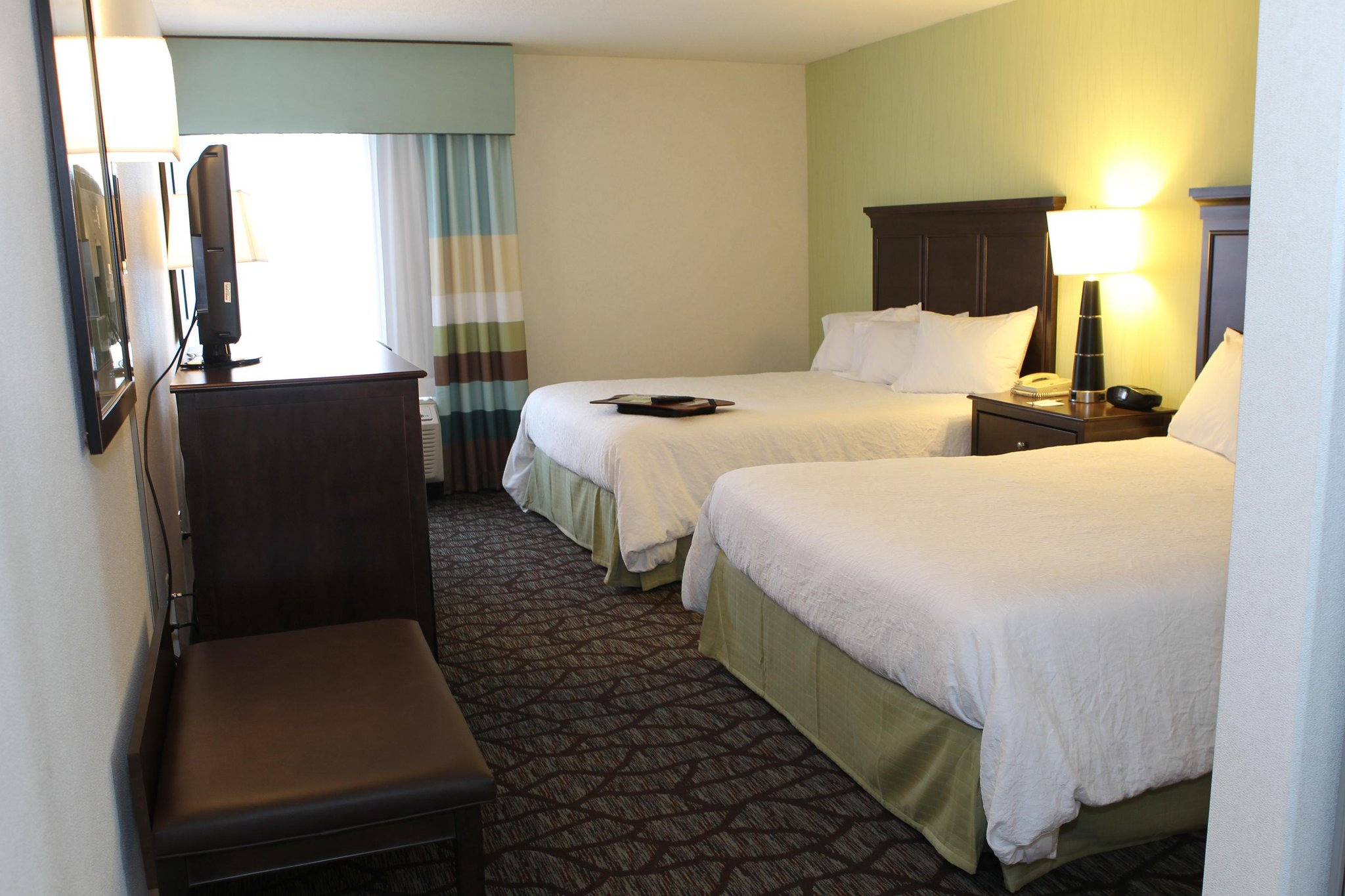Hampton Inn Cincinnati Hampton Inn Cincinnati