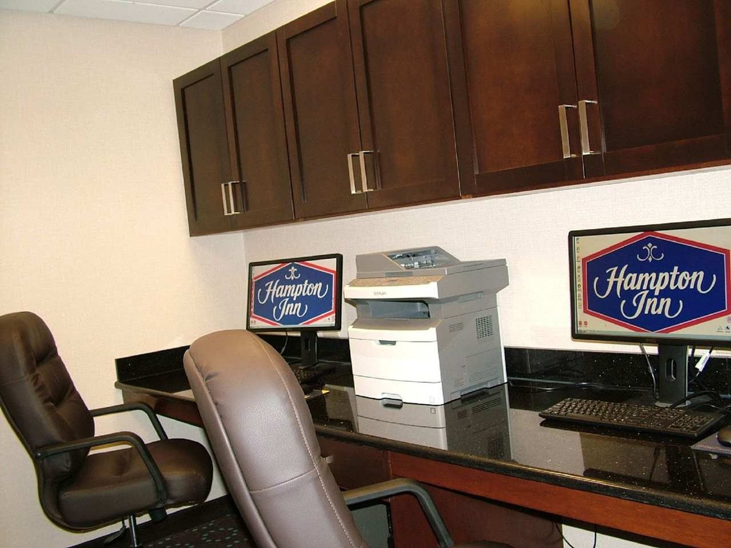 Hampton Inn Cincinnati Hampton Inn Cincinnati