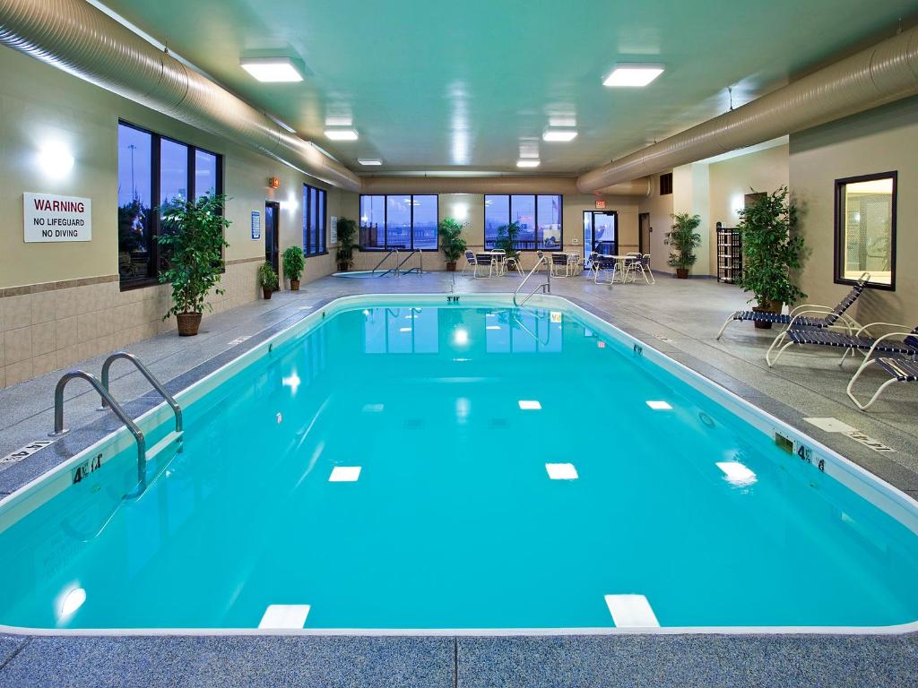 City Express by Marriott Findlay