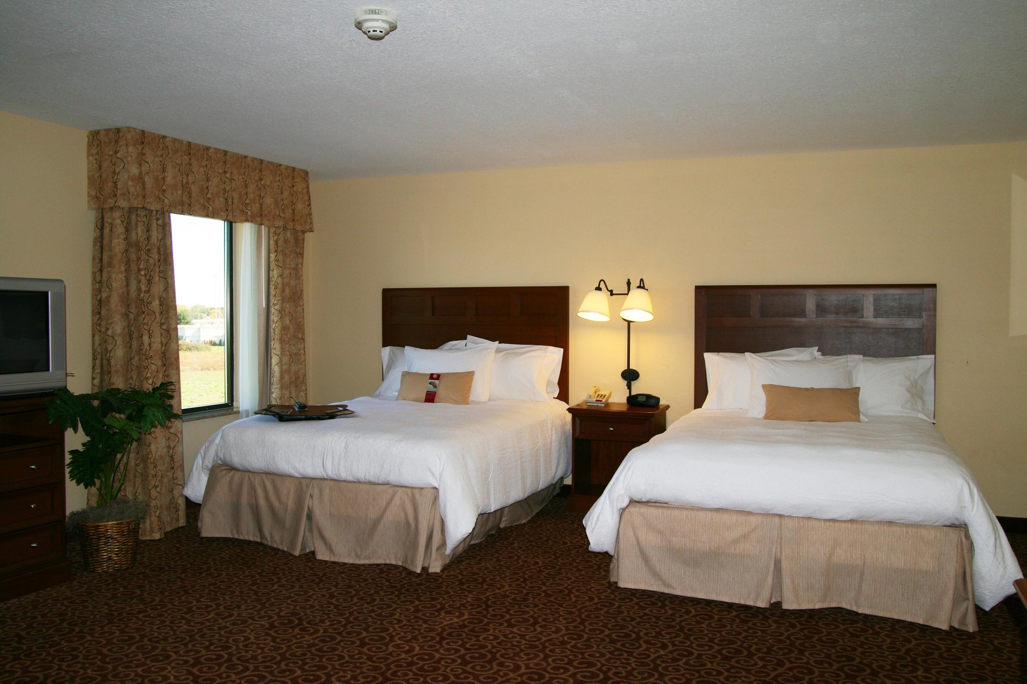 Hampton Inn & Suites Fremont Hampton Inn & Suites Fremont