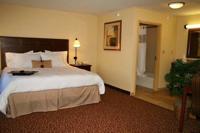 Hampton Inn & Suites Fremont Hampton Inn & Suites Fremont