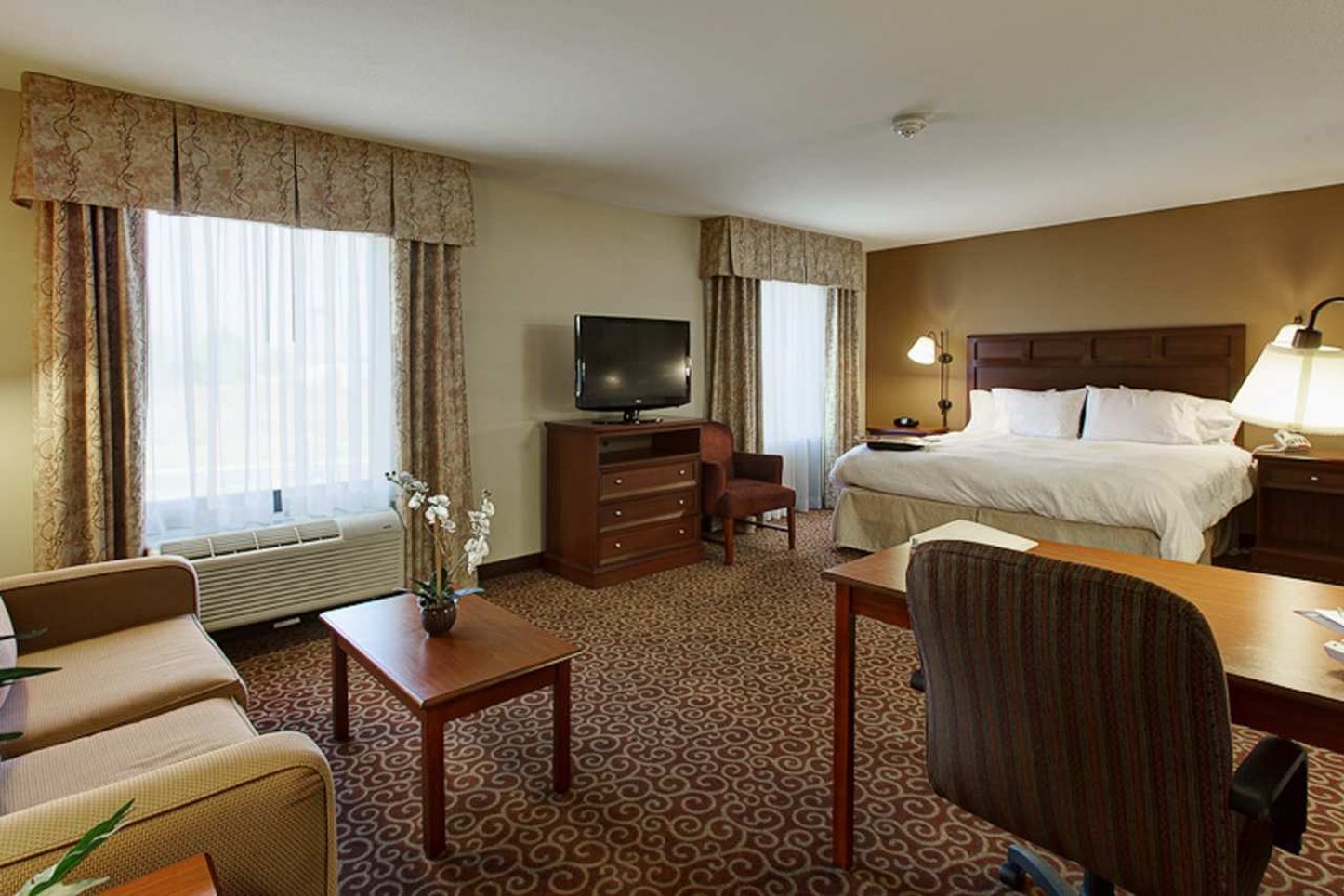 Hampton Inn & Suites Fremont Hampton Inn & Suites Fremont