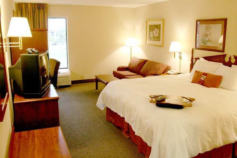 Hampton Inn Columbus South Hampton Inn Columbus South