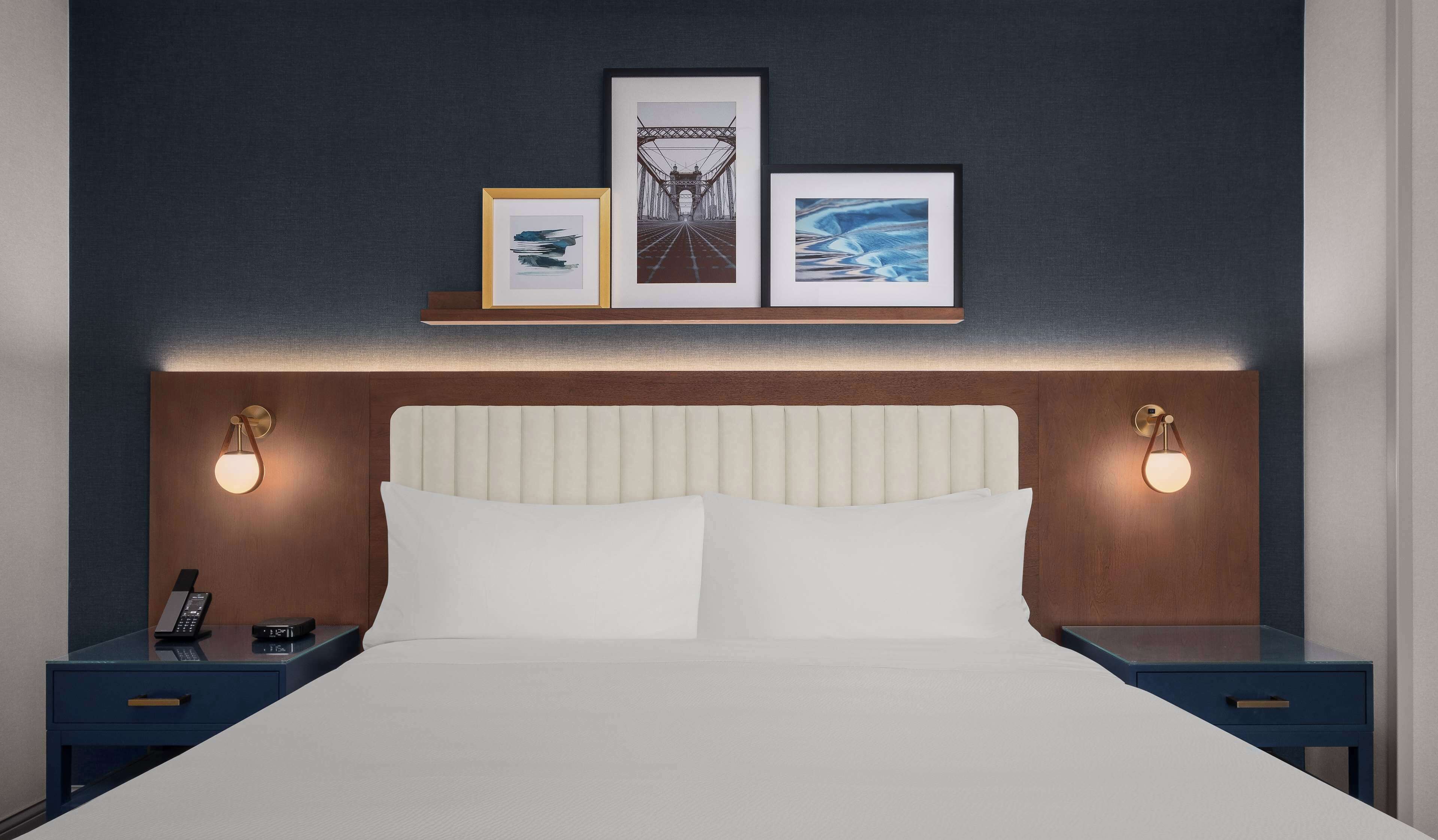 Well House Hamilton Tapestry Collection