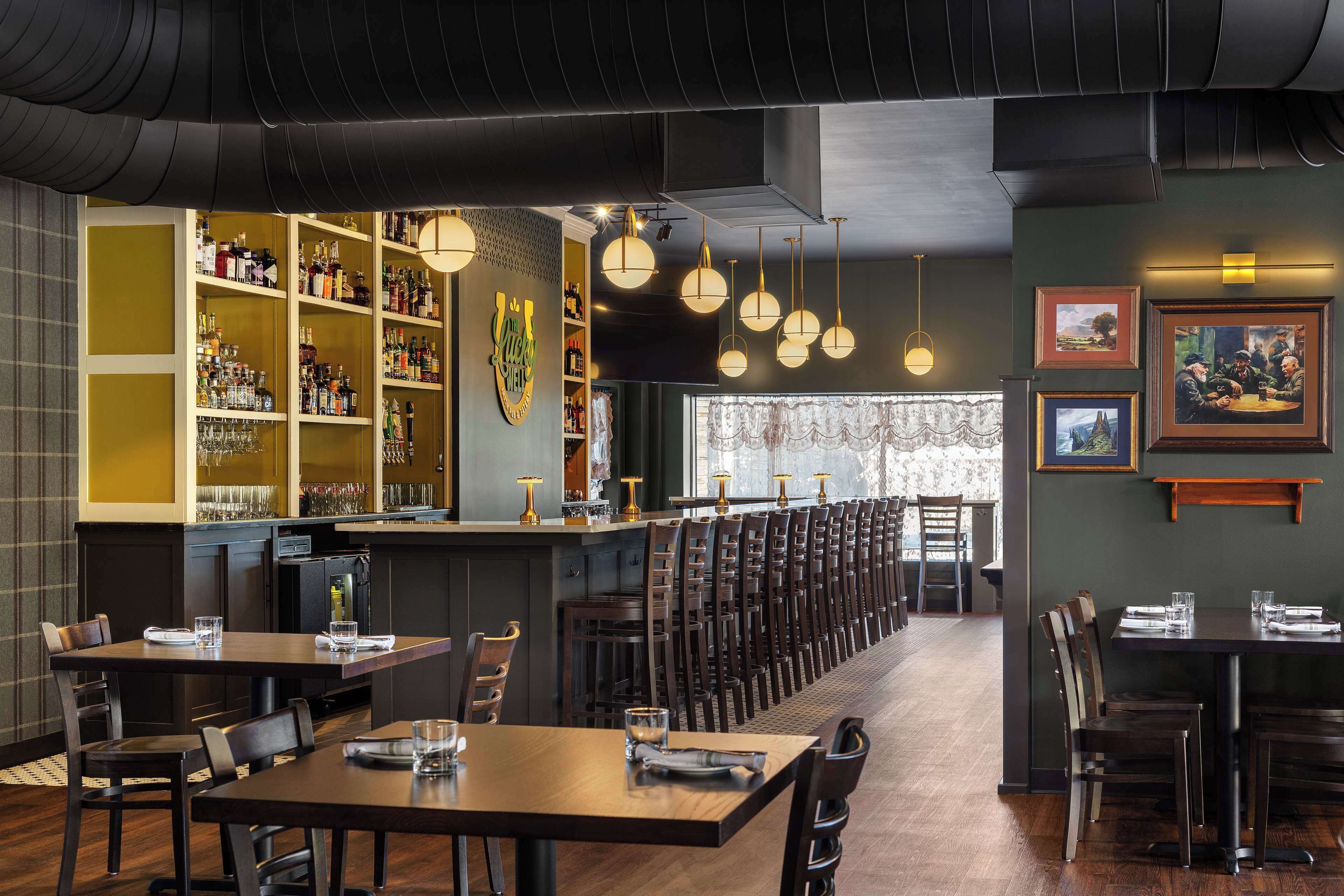 Well House Hamilton Tapestry Collection