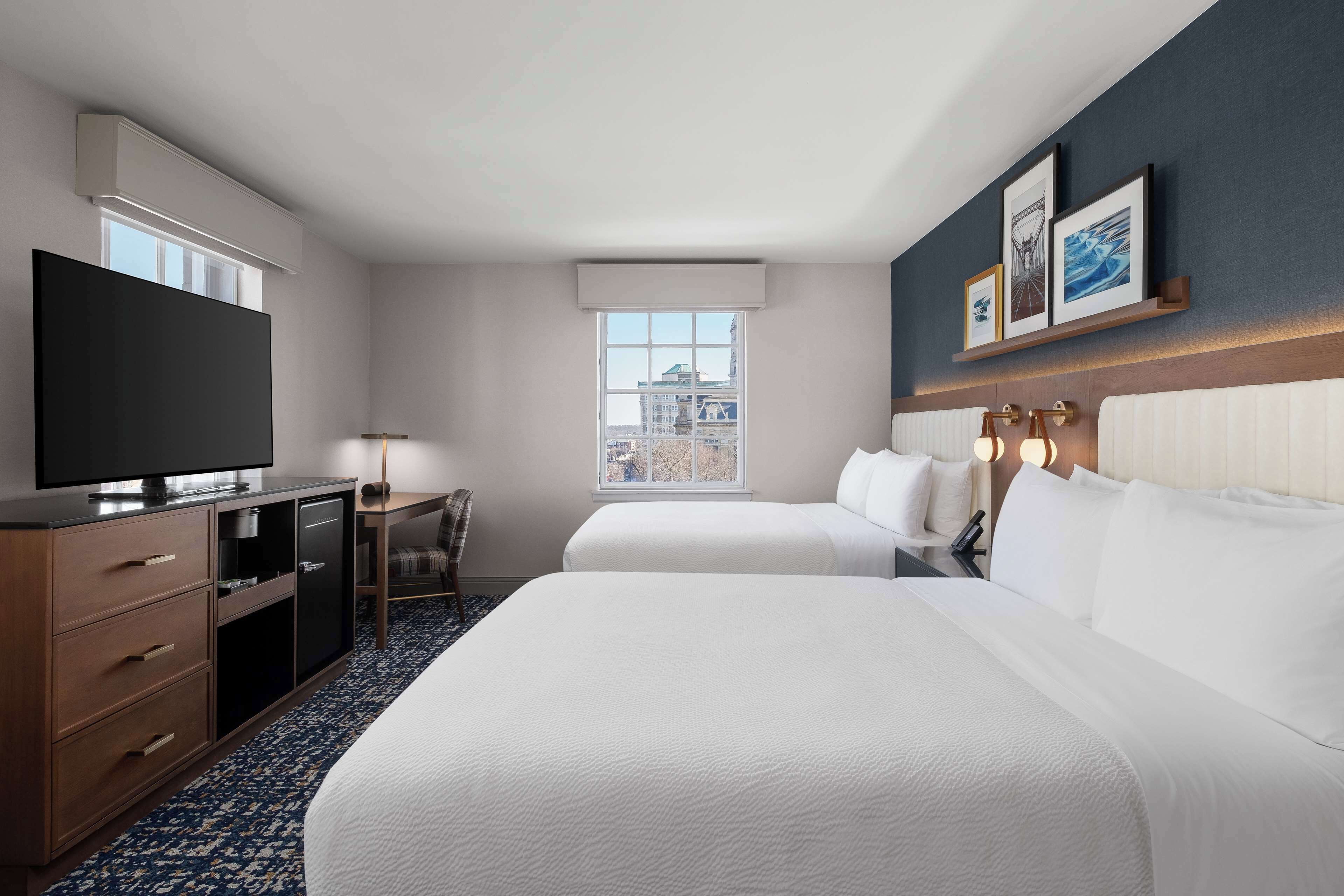 Well House Hamilton Tapestry Collection