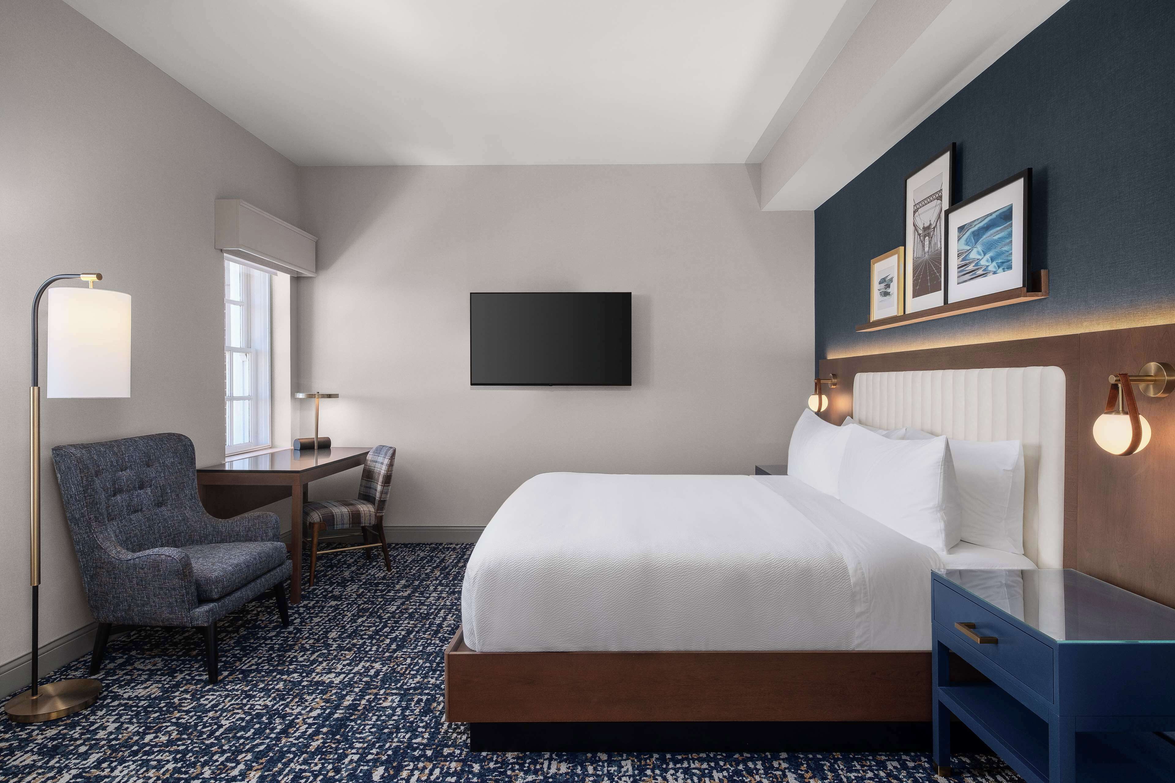 Well House Hamilton Tapestry Collection