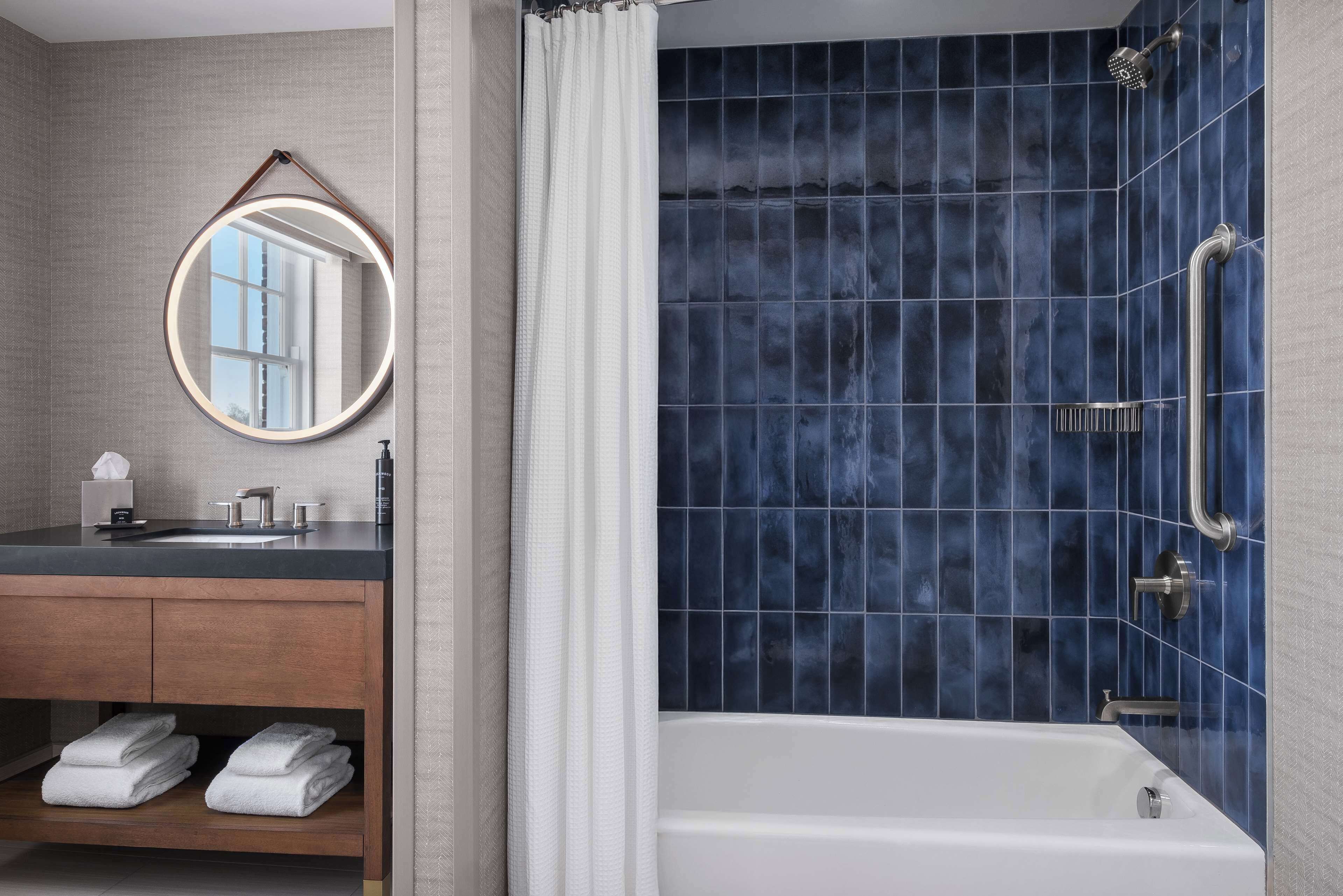 Well House Hamilton Tapestry Collection