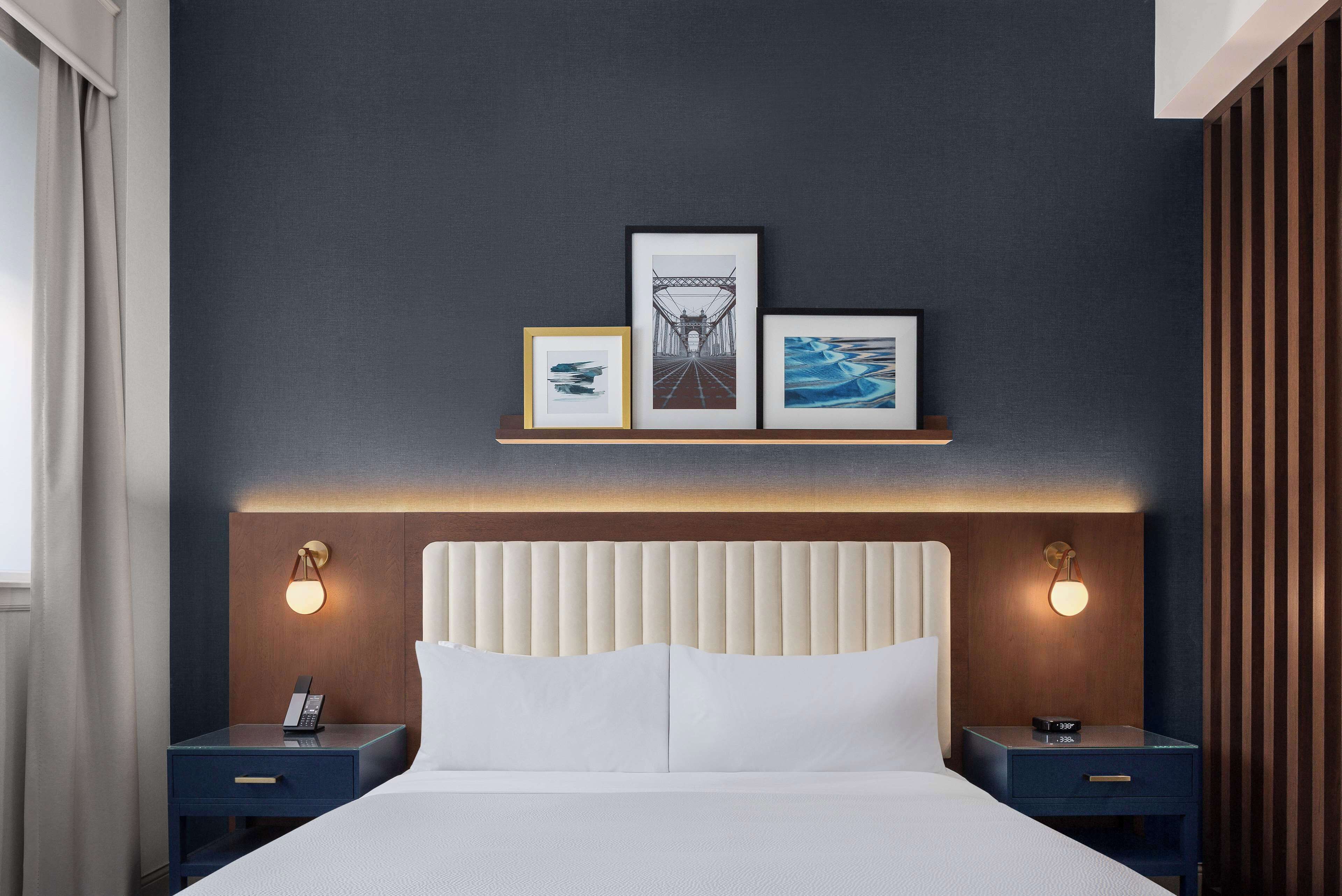 Well House Hamilton Tapestry Collection