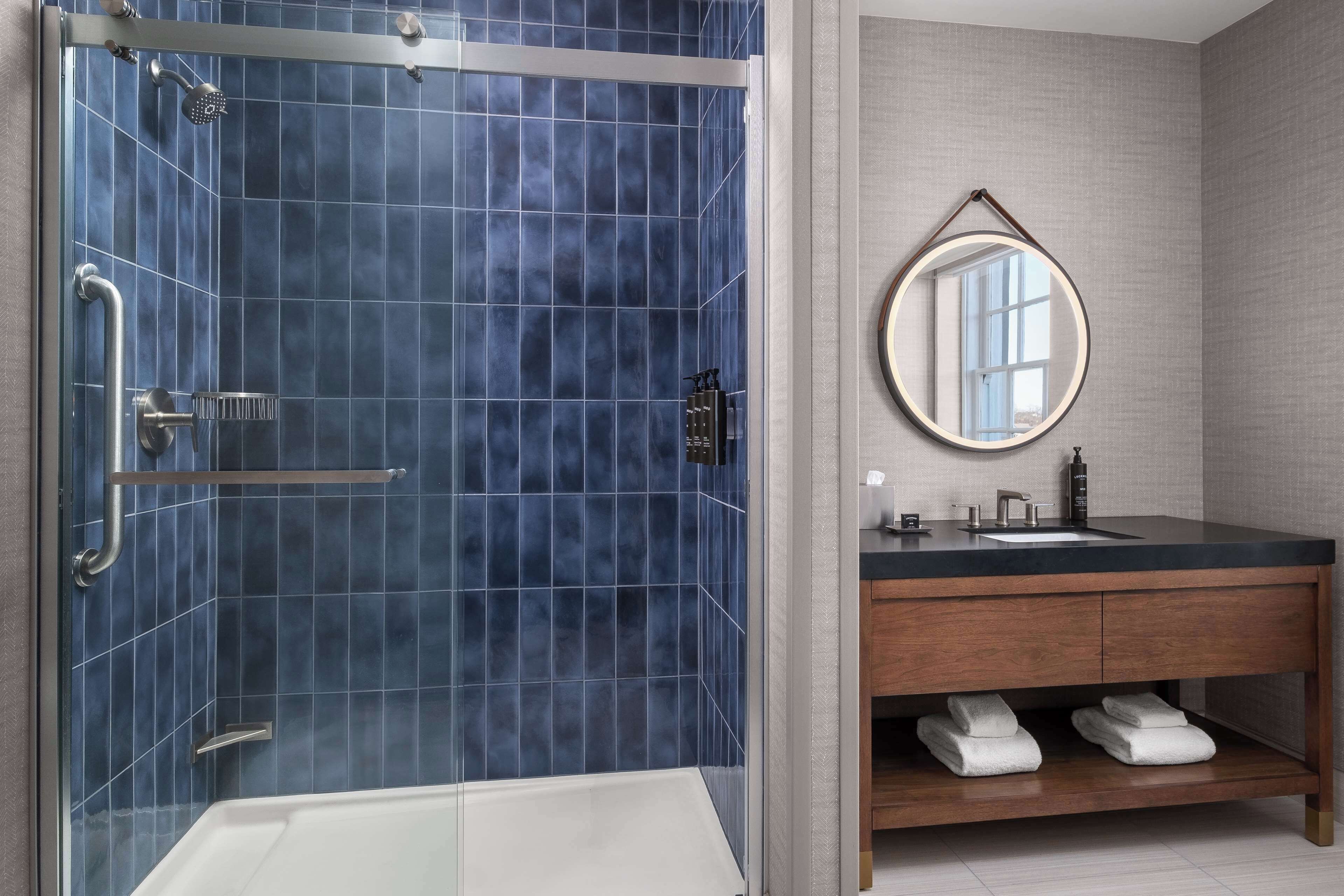 Well House Hamilton Tapestry Collection