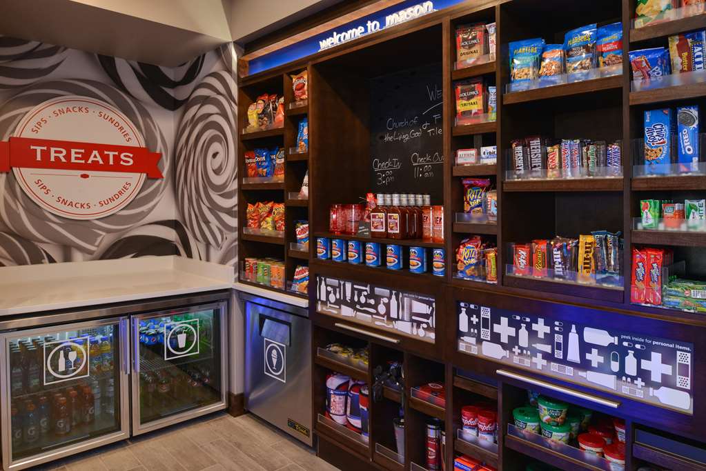 Hampton Inn & Suites Cincinnati-Mason