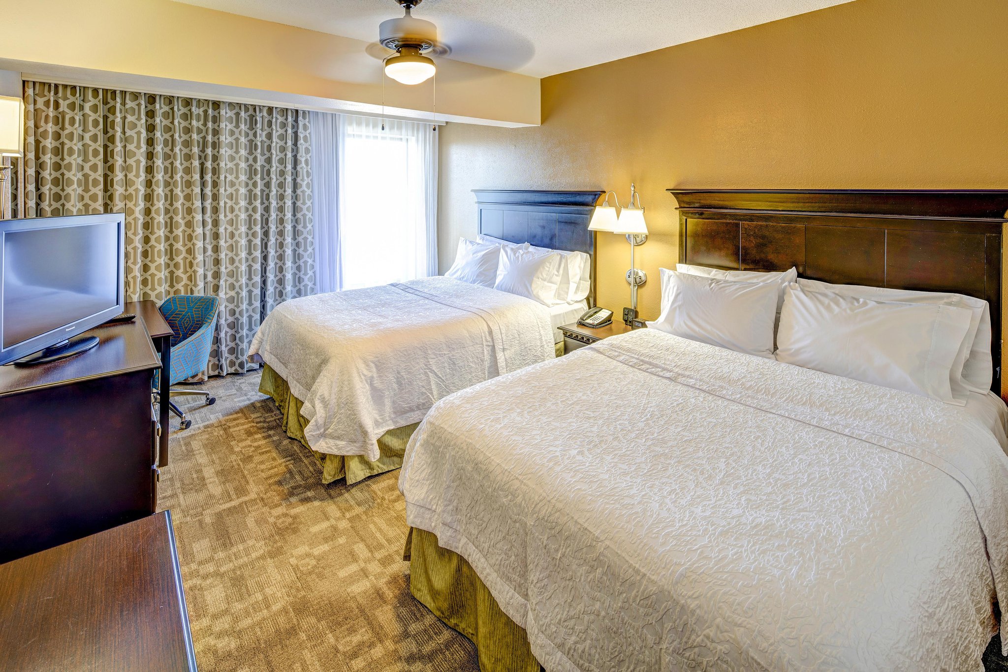 Hampton Inn & Suites Cleveland Airport Hampton Inn & Suites Cleveland Airport