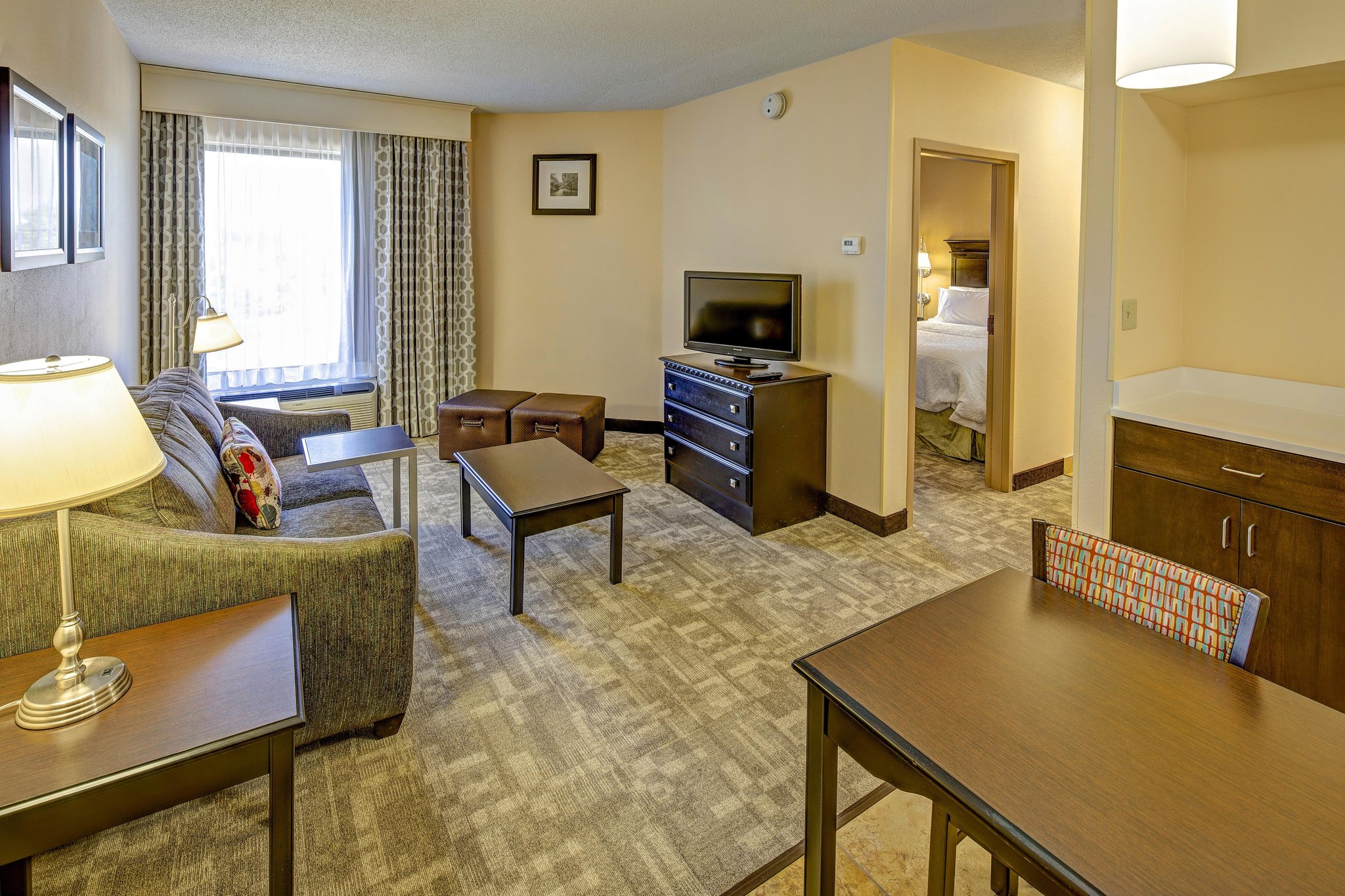 Hampton Inn & Suites Cleveland Airport Hampton Inn & Suites Cleveland Airport