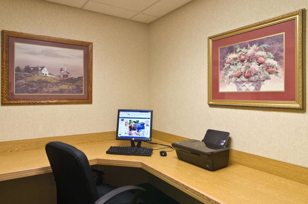 Spark by Hilton Newcomerstown Spark by Hilton Newcomerstown