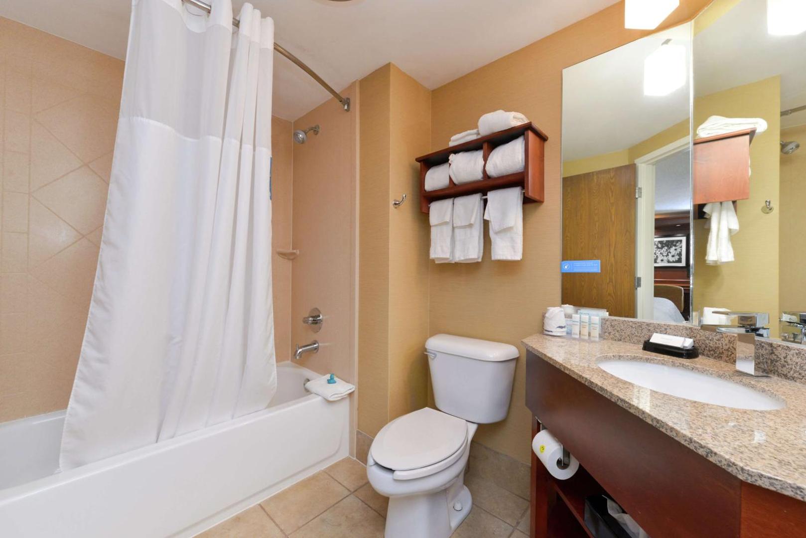Hampton Inn Columbus East Hampton Inn Columbus East