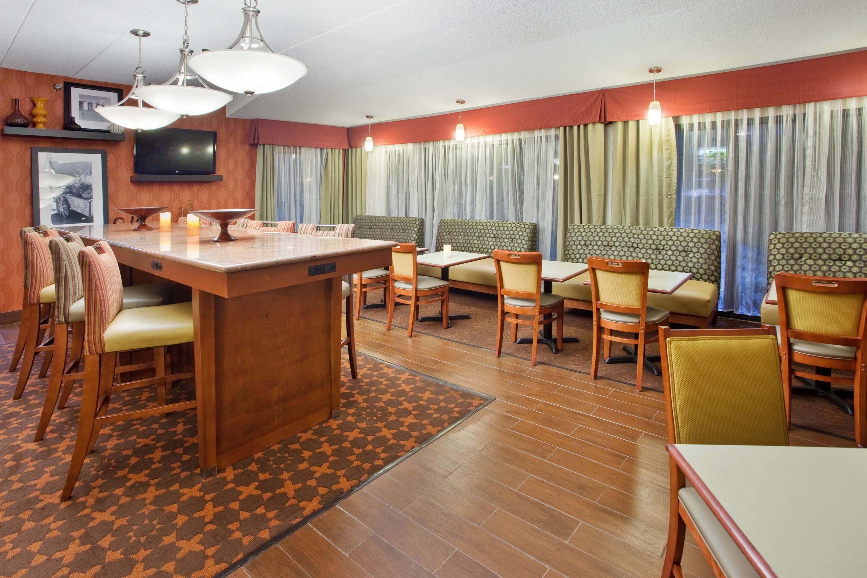 Hampton Inn Columbus East Hampton Inn Columbus East