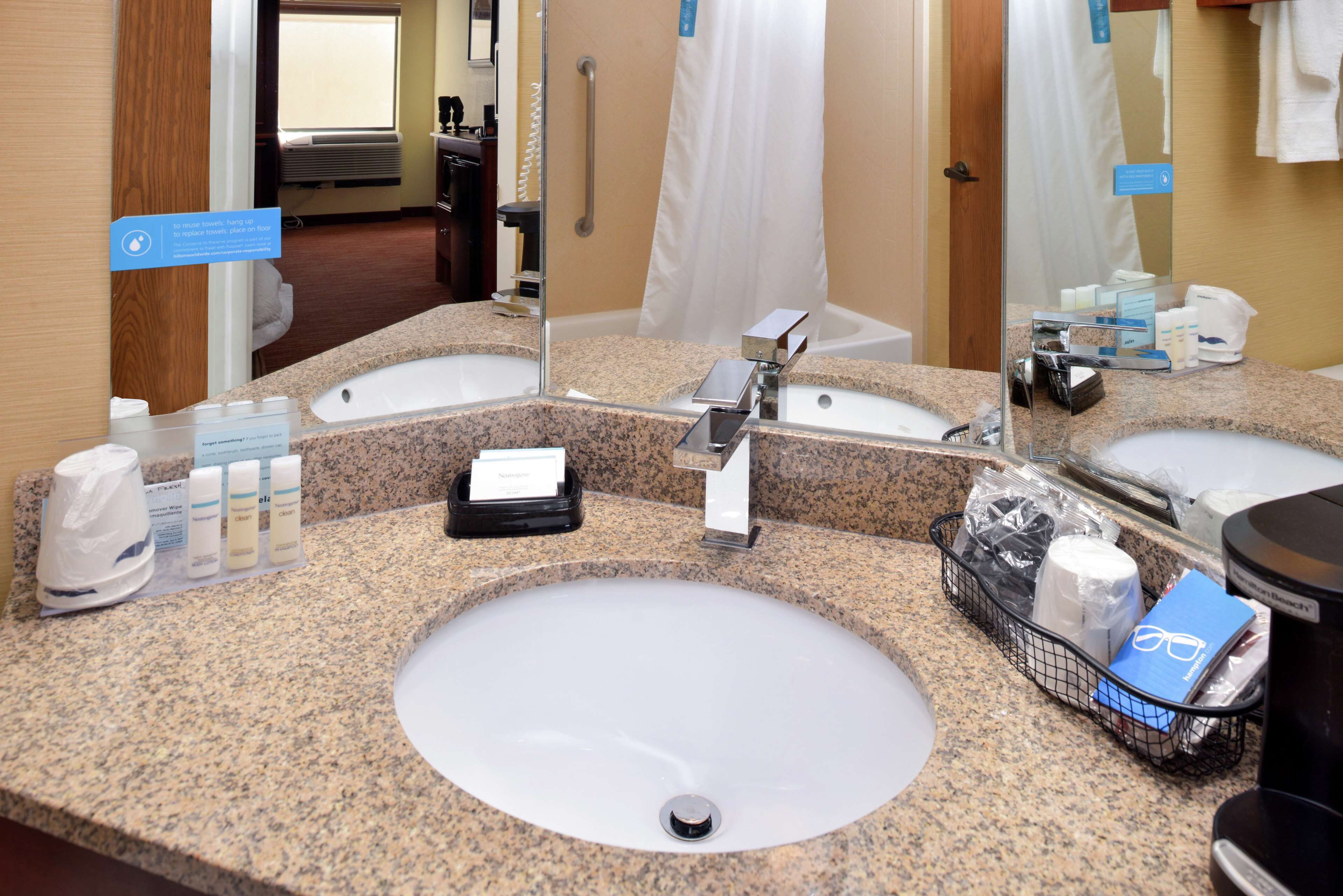 Hampton Inn Columbus East Hampton Inn Columbus East