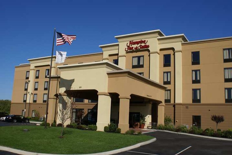 Hampton Inn & Suites Toledo-Perrysburg Hampton Inn & Suites Toledo-Perrysburg