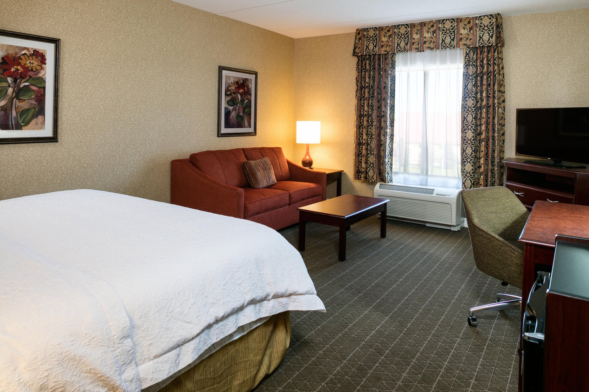 Hampton Inn & Suites Toledo-Perrysburg Hampton Inn & Suites Toledo-Perrysburg