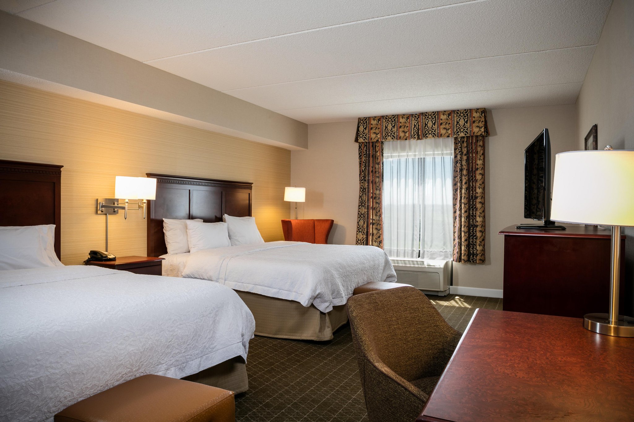 Hampton Inn & Suites Toledo-Perrysburg Hampton Inn & Suites Toledo-Perrysburg