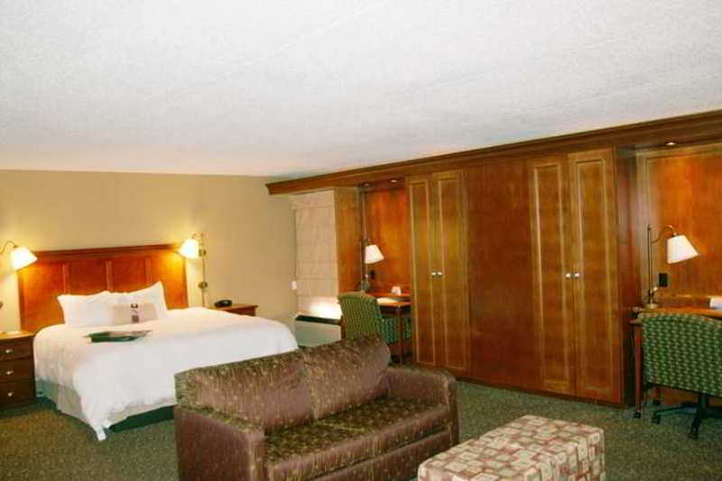 Hampton Inn Columbus/Delaware I 71 North Hampton Inn Columbus/Delaware I 71 North