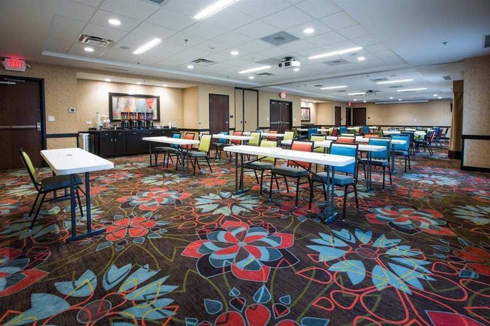 Hampton Inn & Suites Toledo Westgate Hampton Inn & Suites Toledo Westgate