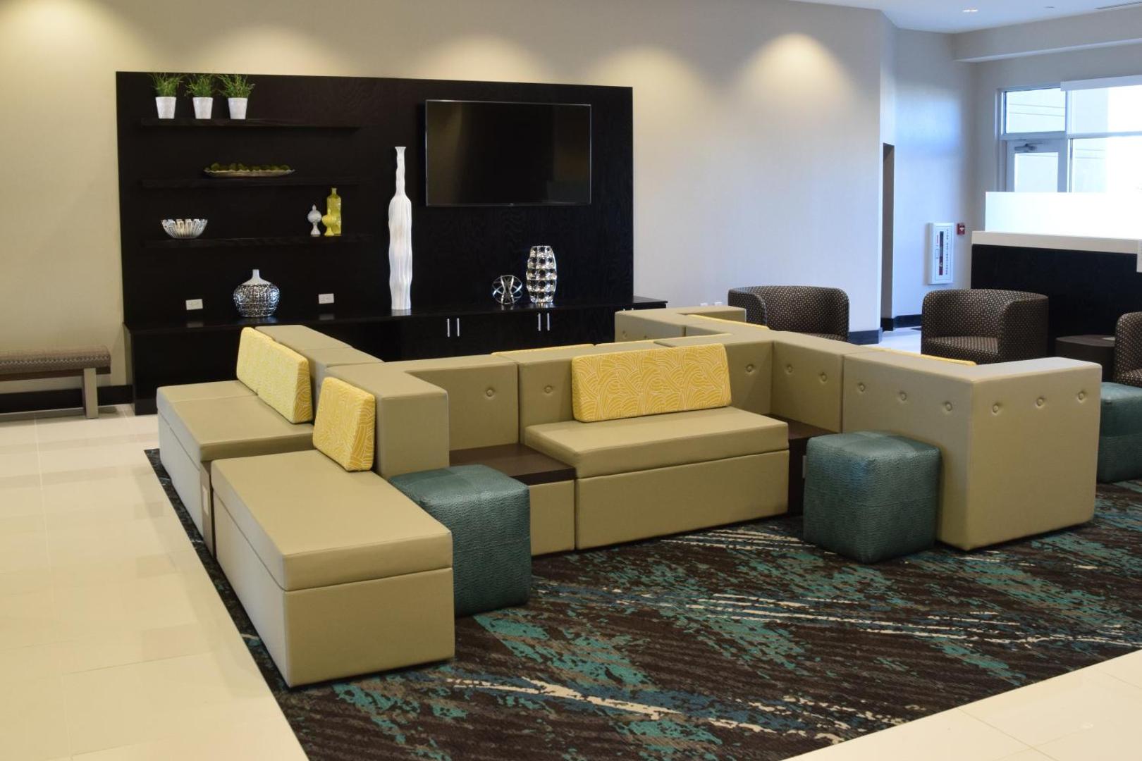 Holiday Inn Cincinnati N - West Chester Holiday Inn Cincinnati N - West Chester